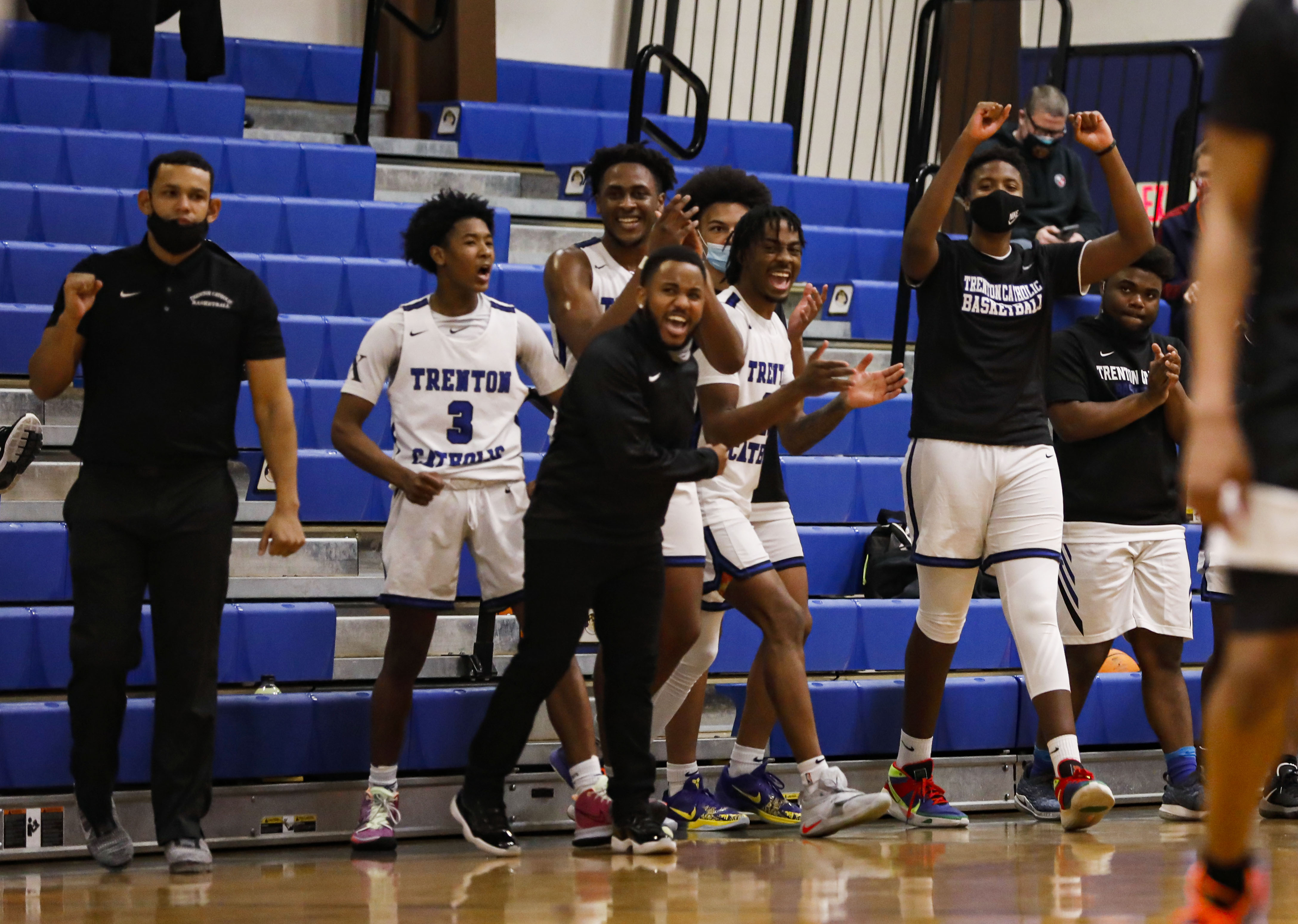 Boys Basketball No. 16 Trenton Catholic defeats No. 2 Roselle Catholic