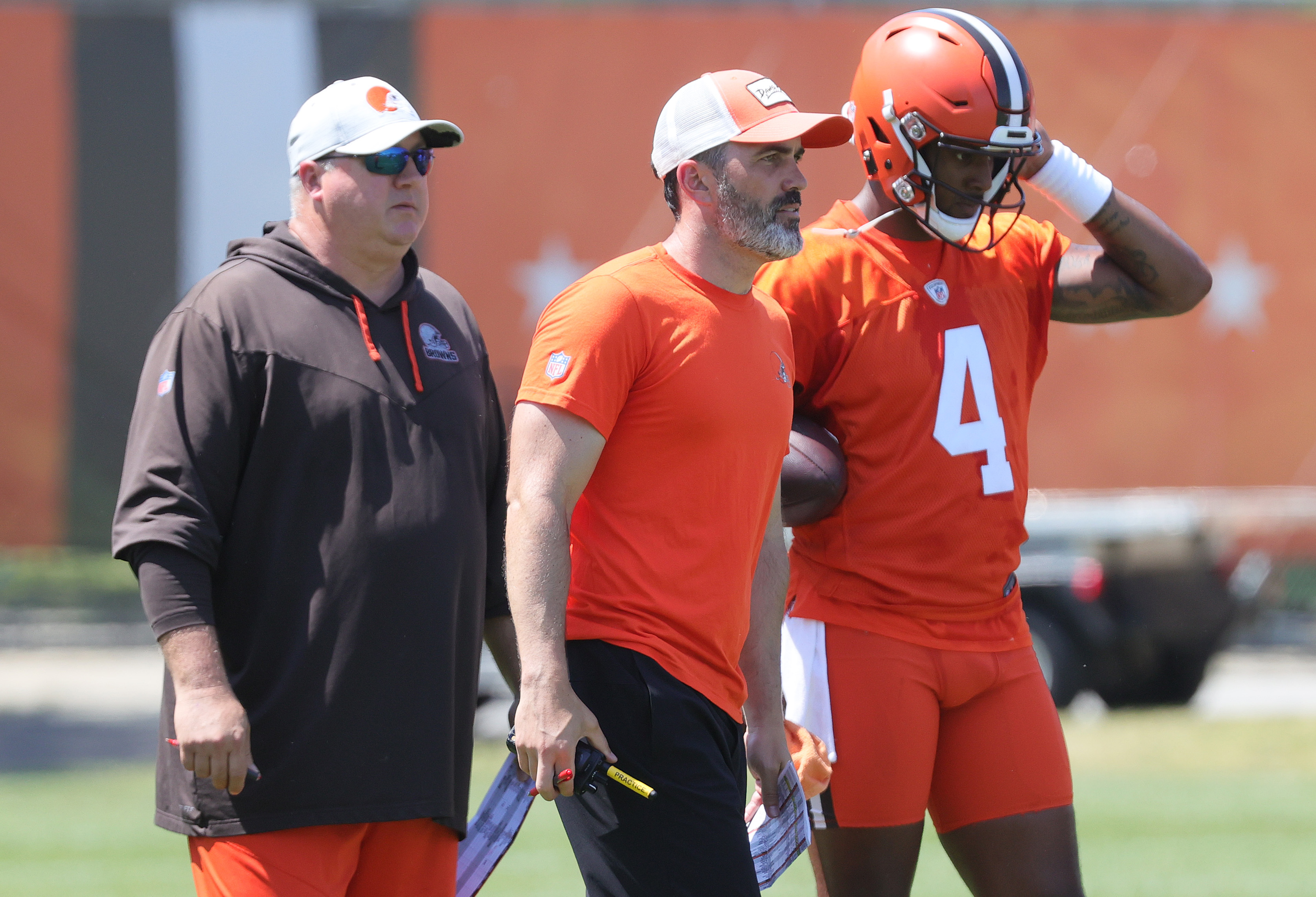 Browns special teams coach Bubba Ventrone no fan of NFL's kickoff rule