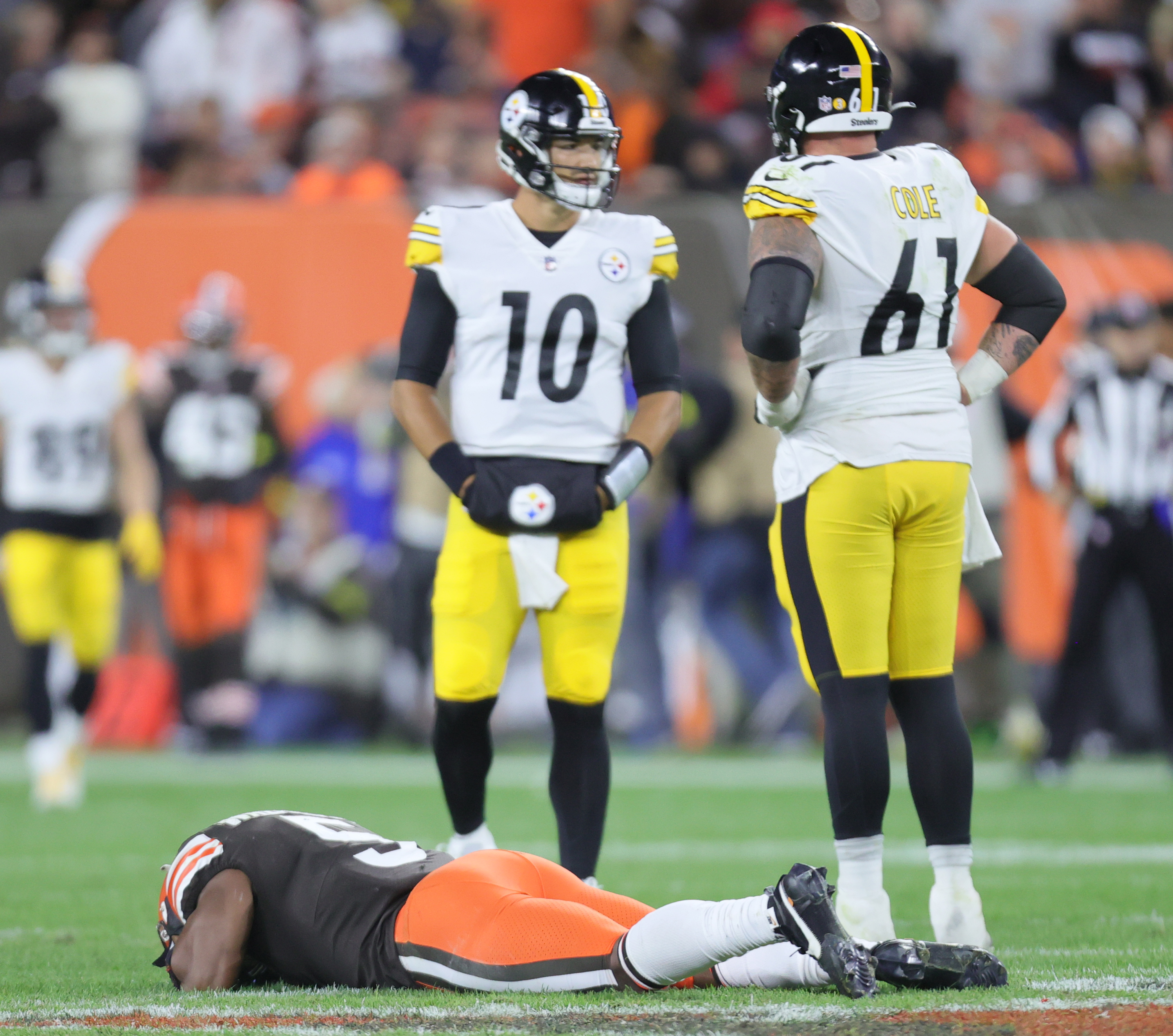 Steelers Guard to Miss Falcons Game