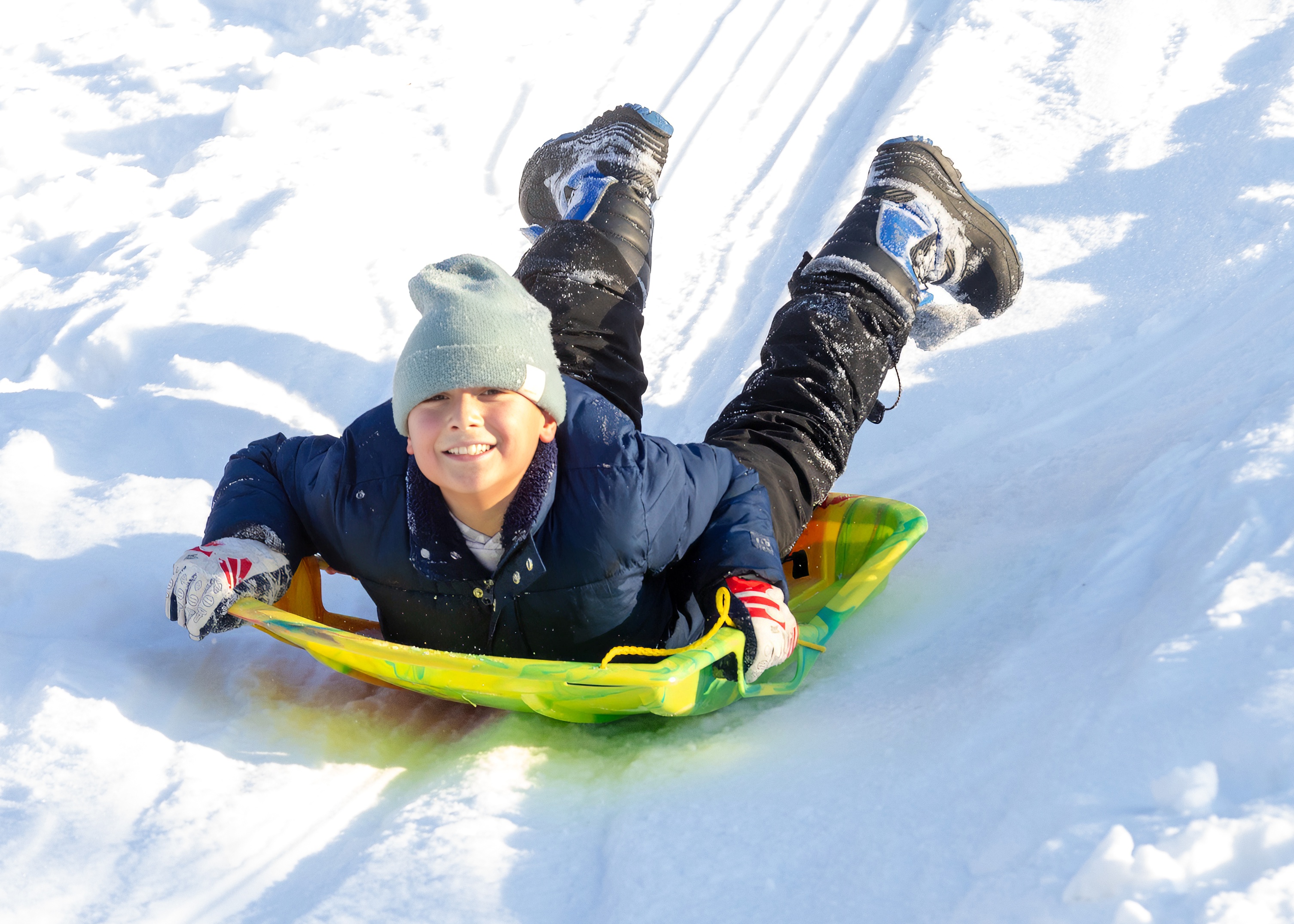 Children enjoy their snow day at Clove Lakes Park - silive.com