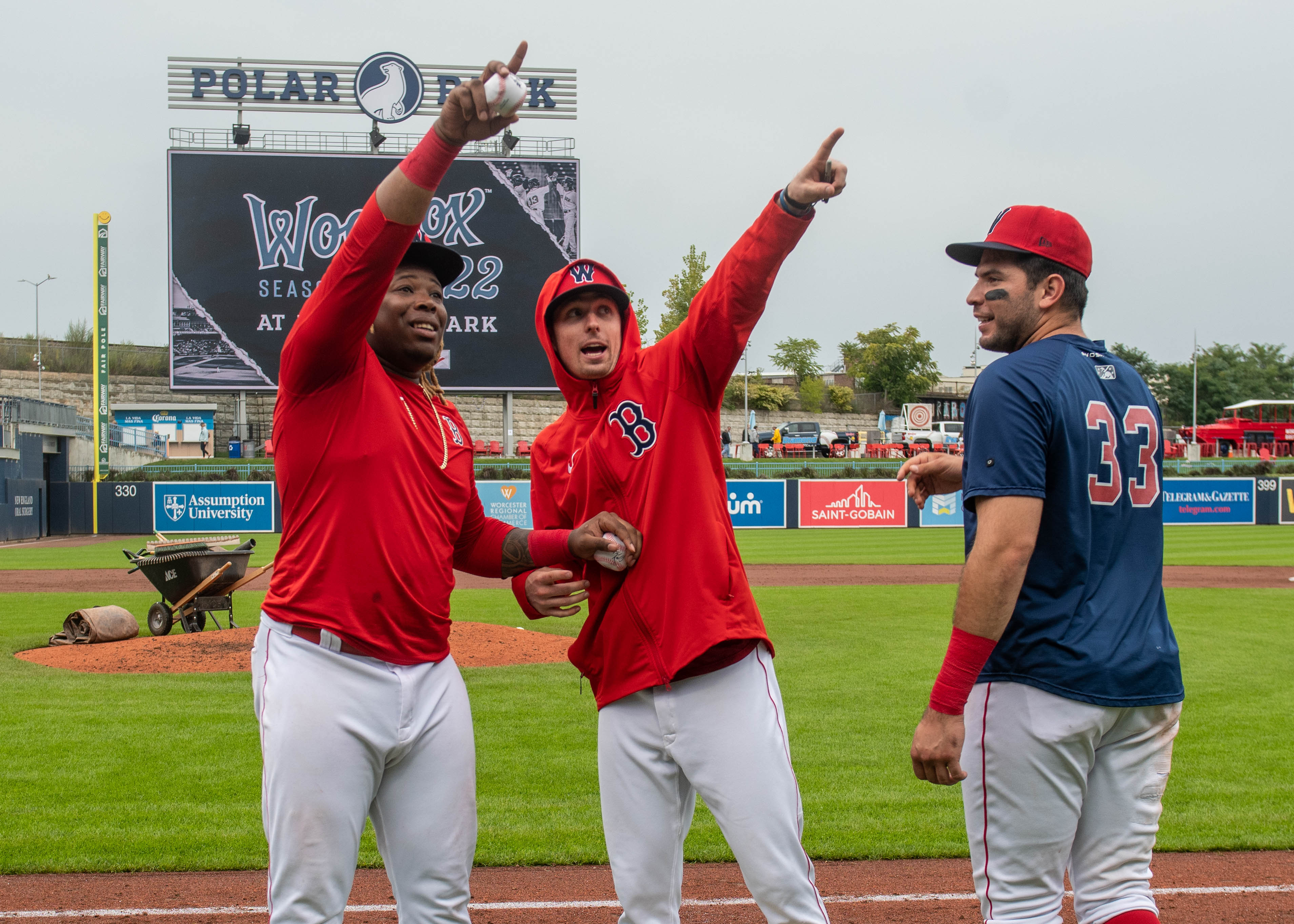 Western Mass. baseball fans travel to Worcester to celebrate 413 Night at  the WooSox