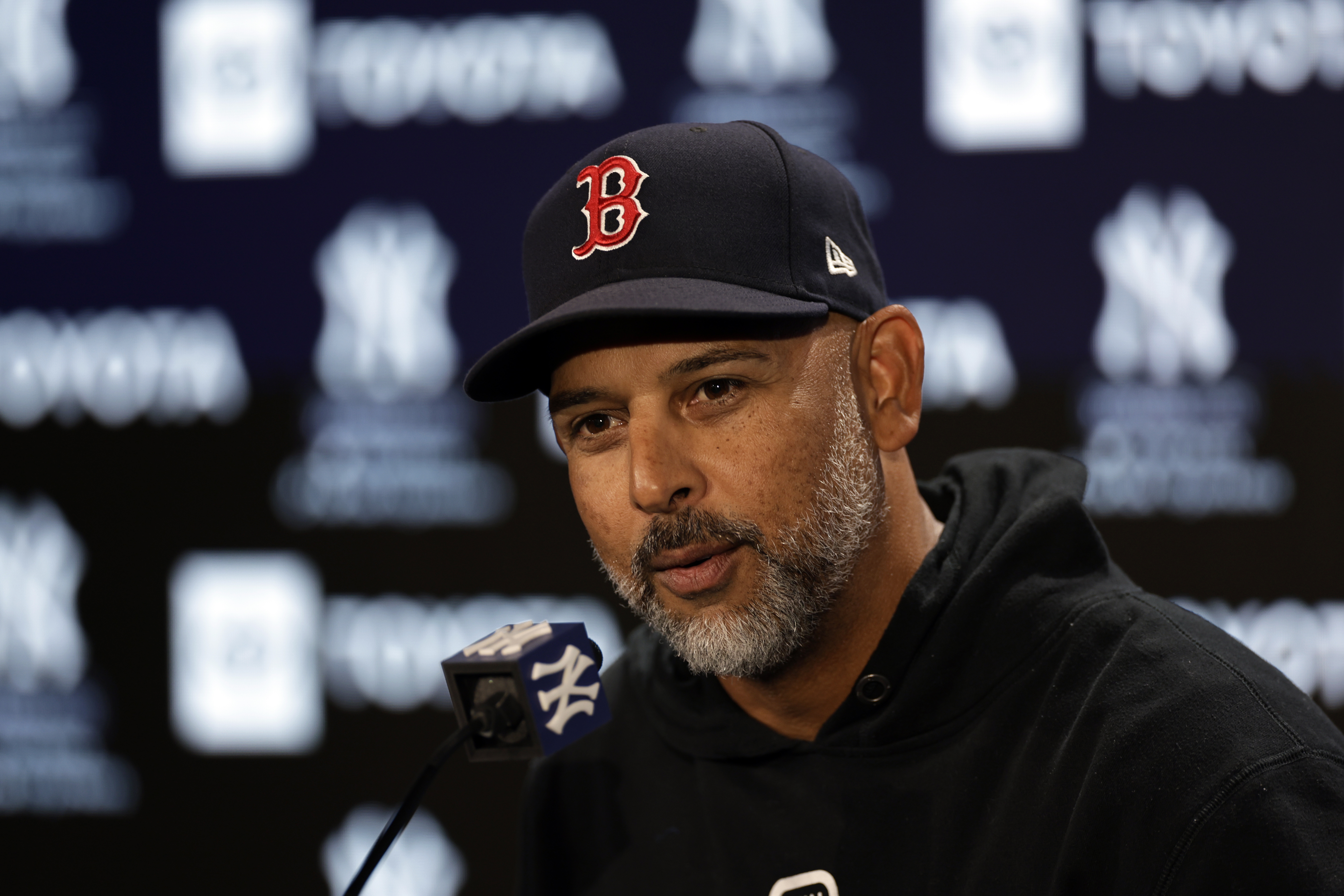 Alex Cora back with Boston Red Sox after missing 6 games with COVID; team  was 1-5 under Will Venable 