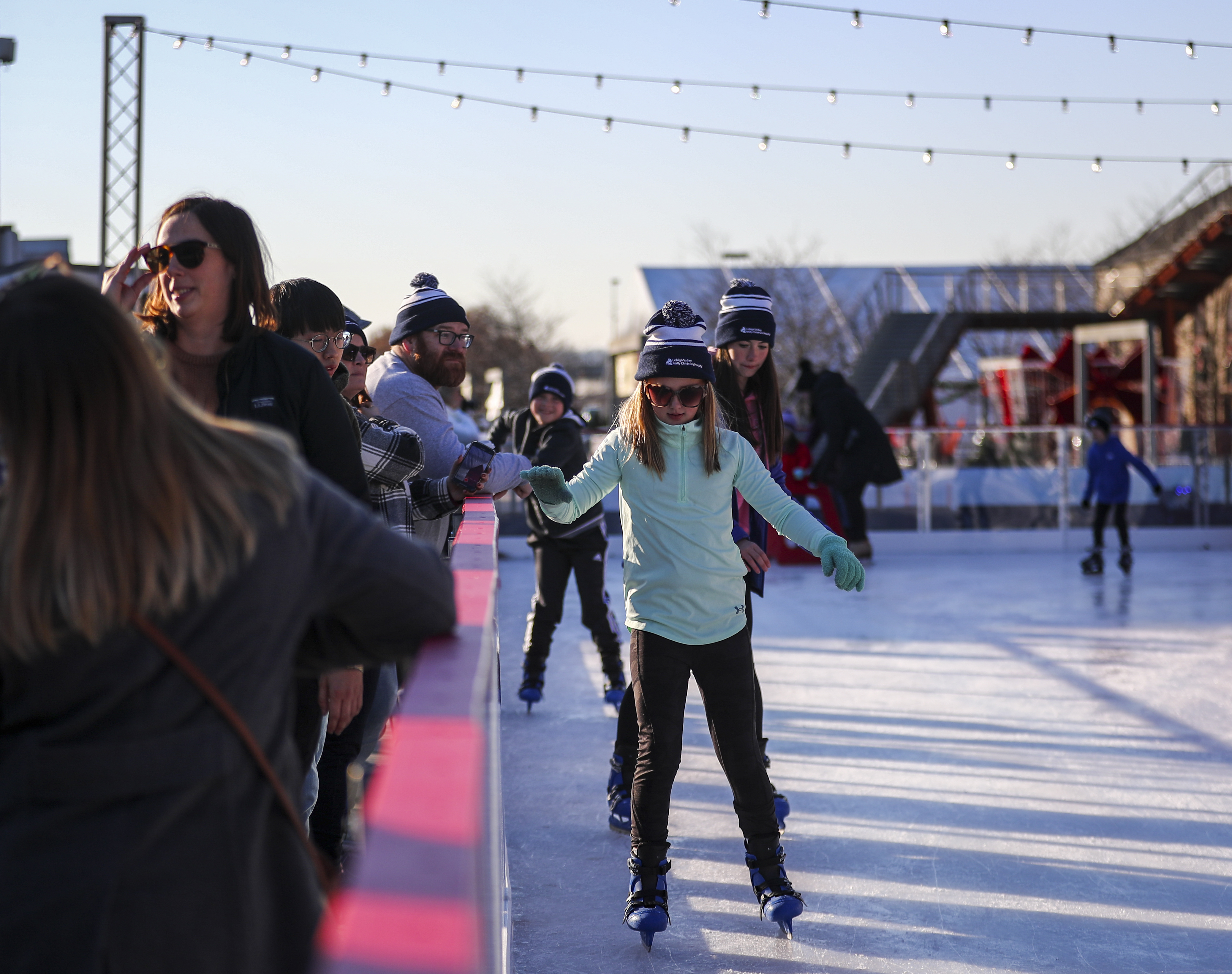 Outdoor ice rink opens at SteelStacks in Bethlehem - lehighvalleylive.com