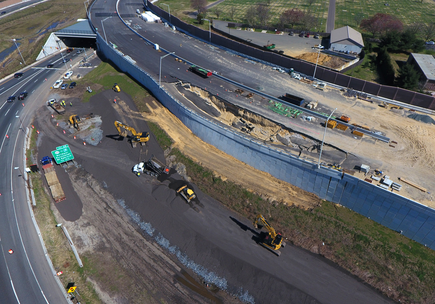 Retaining Wall Collapse Investigation Closes I 295 Lane Nj Com