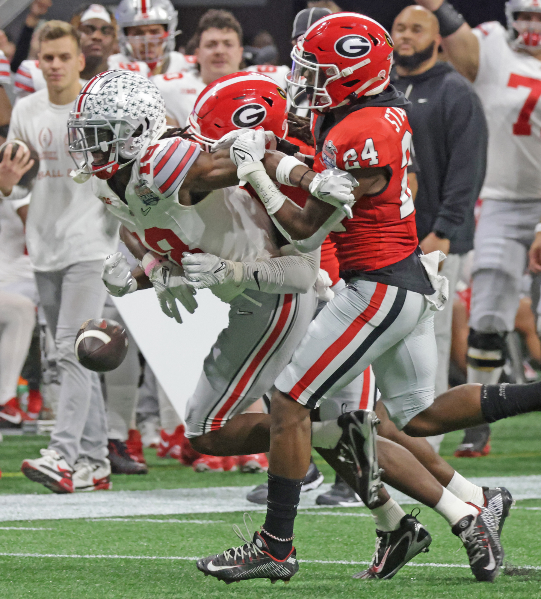 December 31, 2022: Ohio State Buckeyes wide receiver Marvin Harrison Jr.  (18) runs for a first down during the first half of the 2022 Chick-fil-a  Peach Bowl against the Georgia Bulldogs at