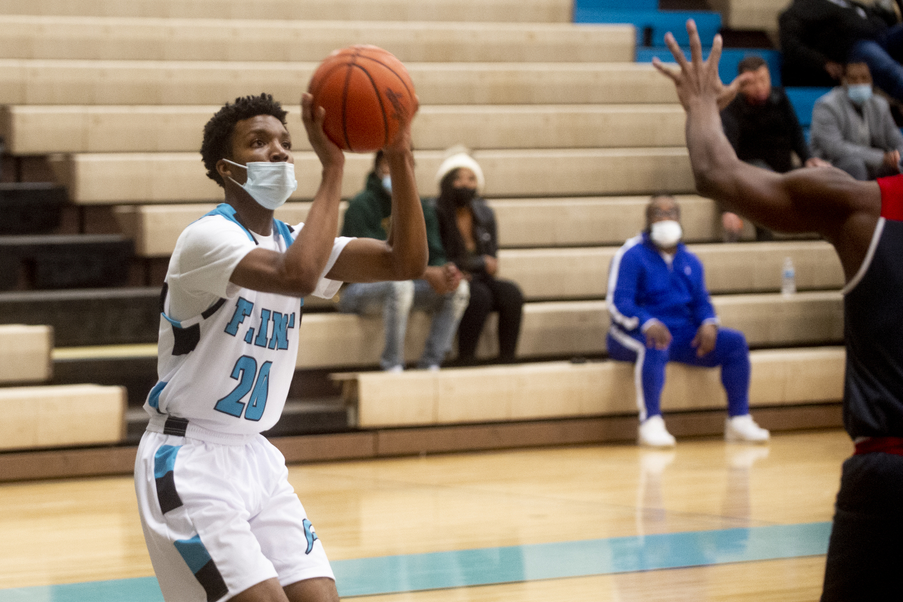 Beecher boys basketball defeats Flint 69-39 - mlive.com