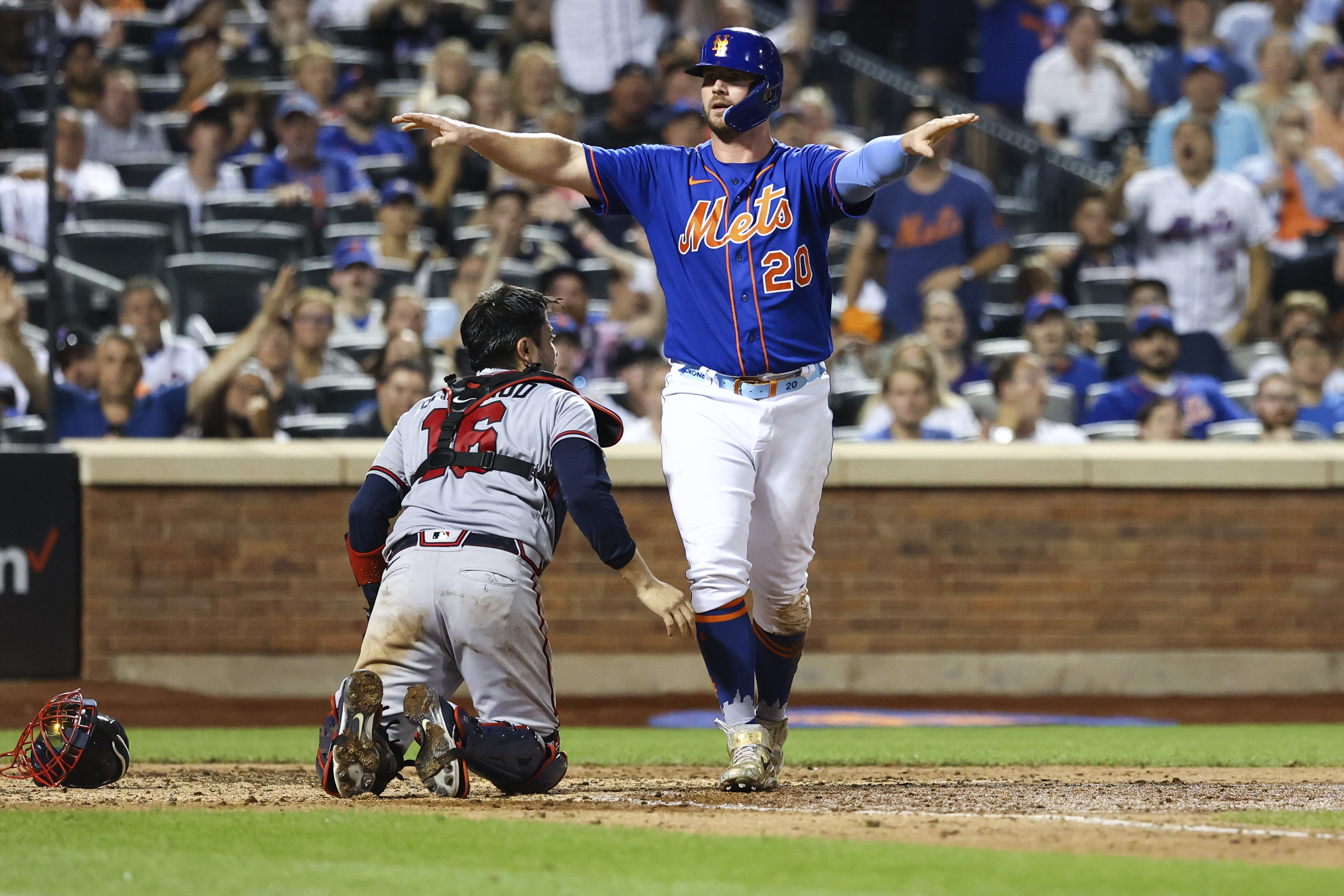 New York Mets on X: Friday night in Philly. #LGM 🆚 Philadelphia