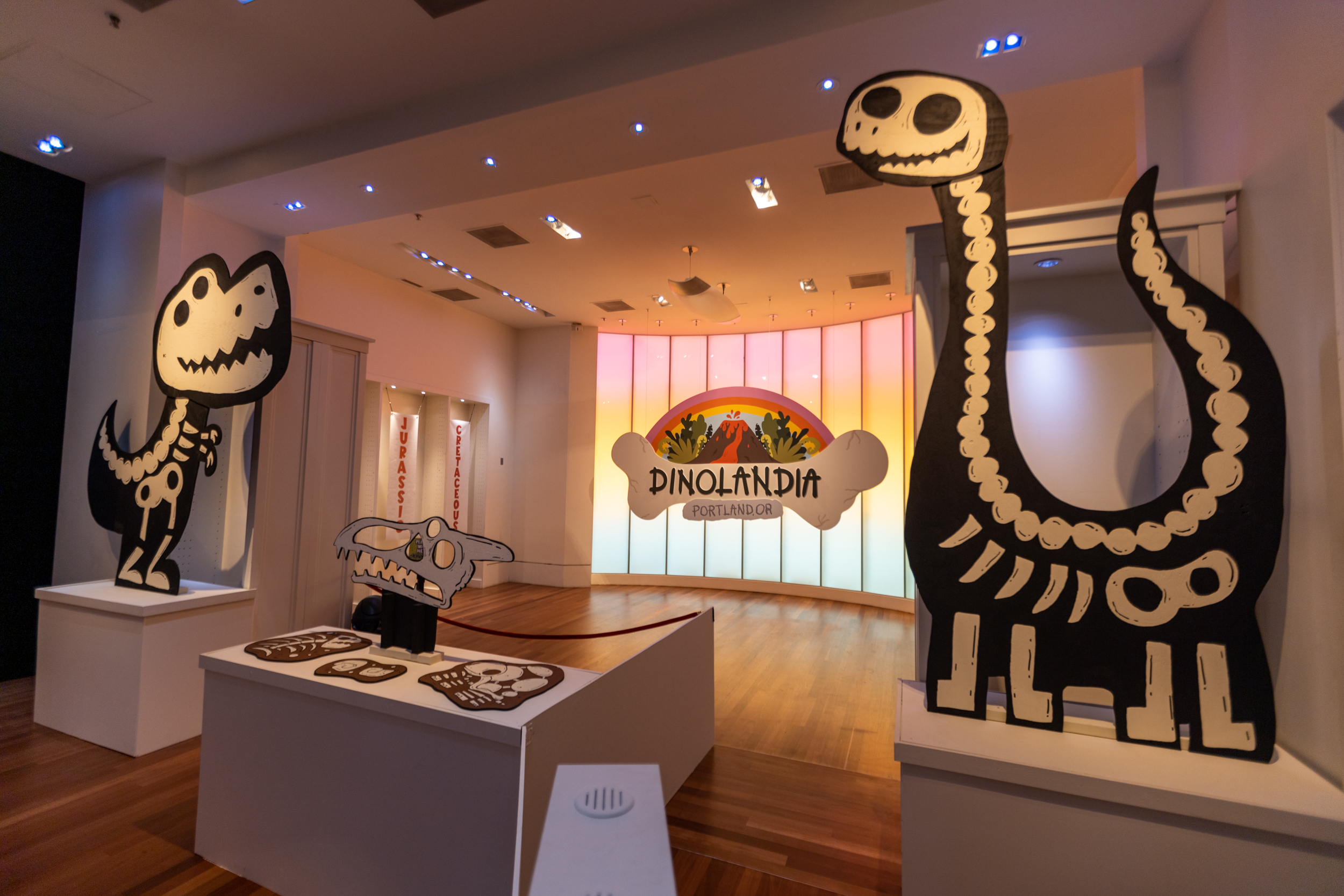 Artist Mike Bennett opens Dinolandia, cartoon dinosaur exhibit in downtown  Portland
