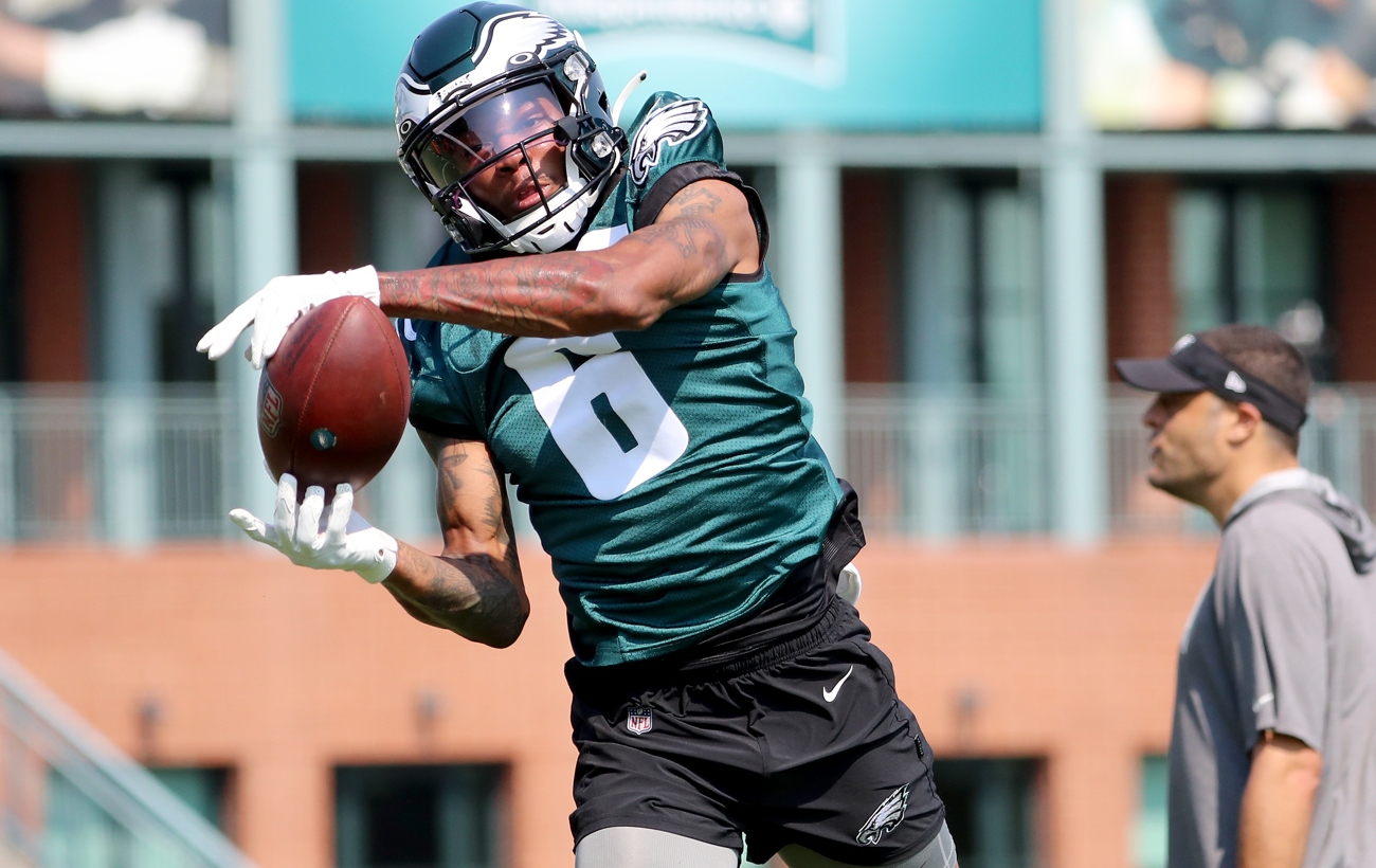 Philadelphia Eagles' DeVonta Smith Off-Season Workout - Men's Journal