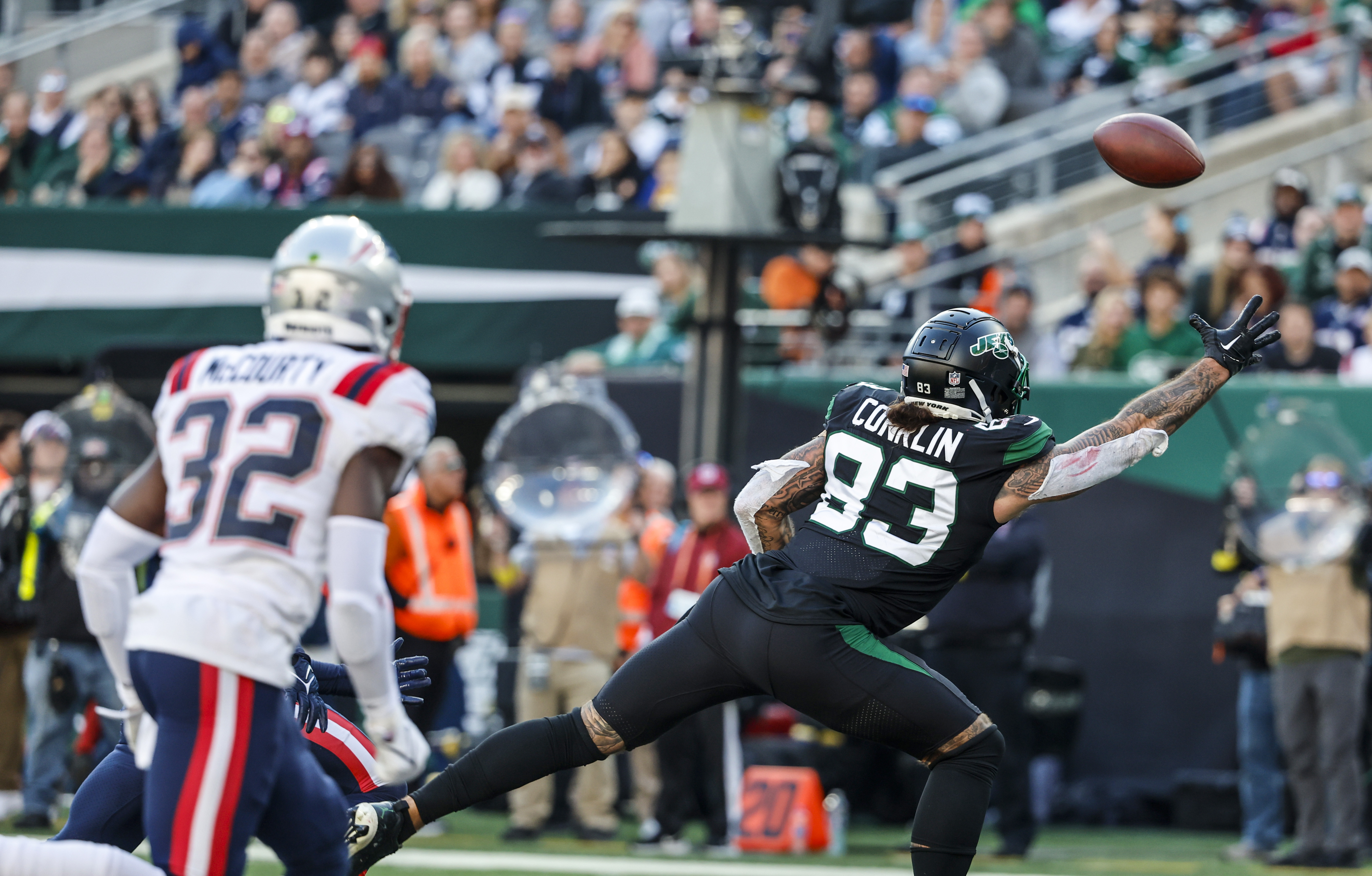 New England Patriots vs New York Jets - October 30, 2022