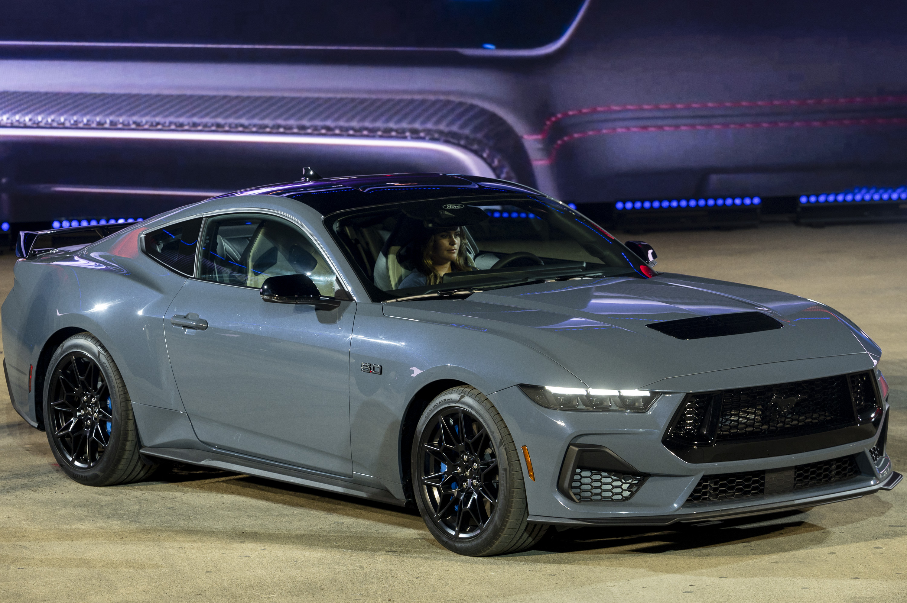 Ford unveils new-look 2024 Mustang at Detroit Auto Show – a gas guzzler in  a sea of electric 