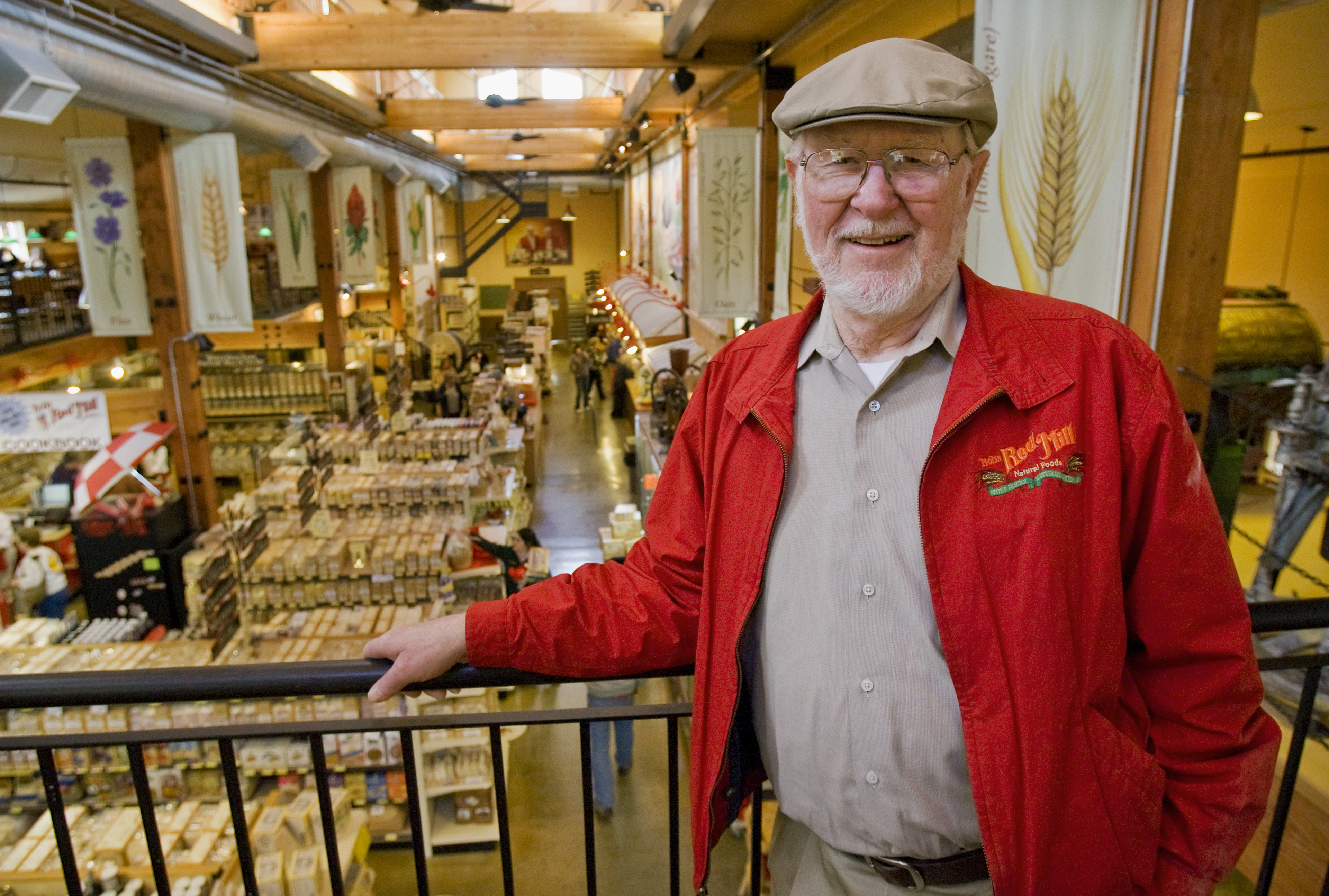Bob Moore, fundador da Bob's Red Mill, morre aos 94 anos