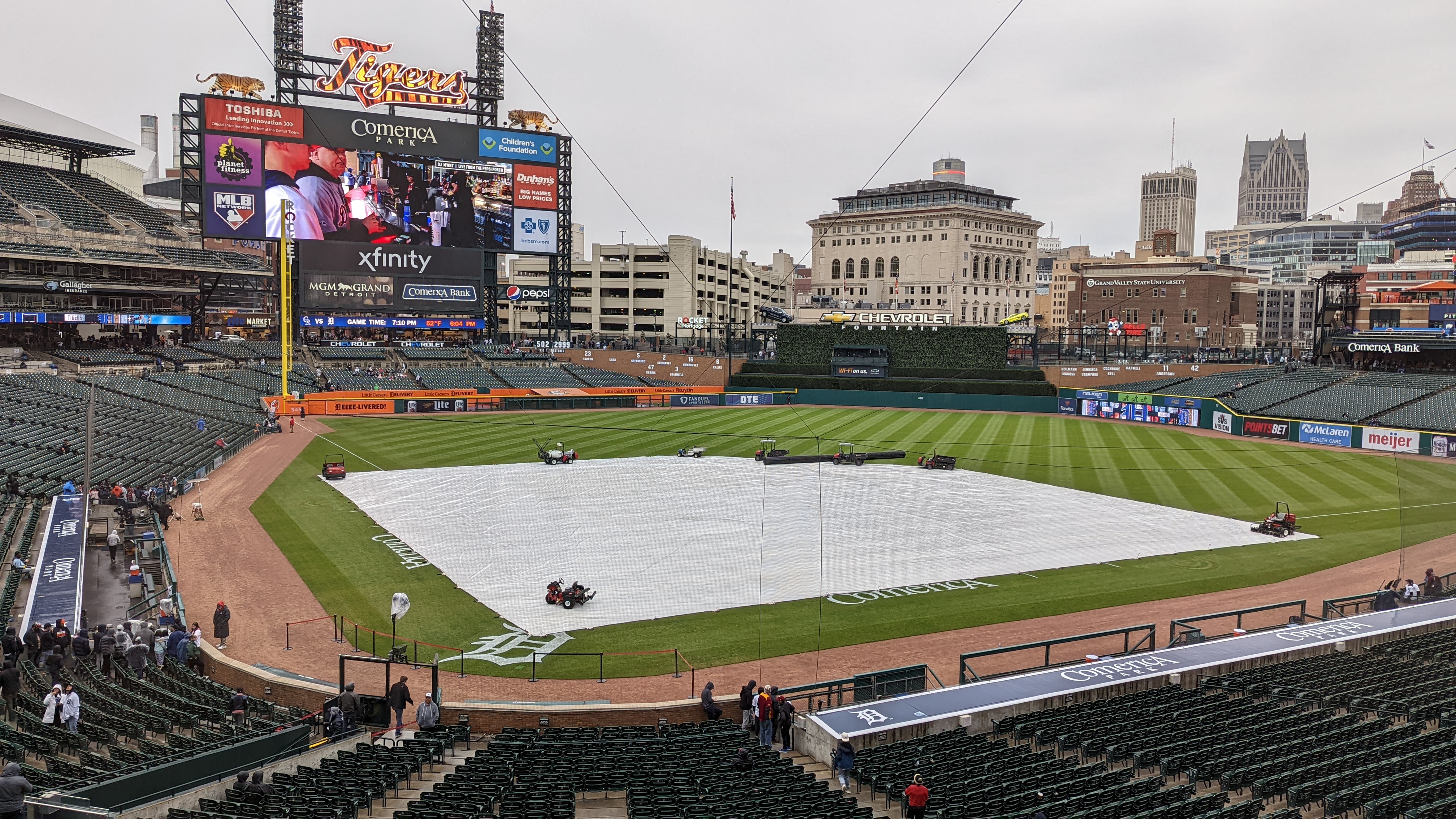 Rockies-Tigers game rained out; Miguel Cabrera must wait for 3,000