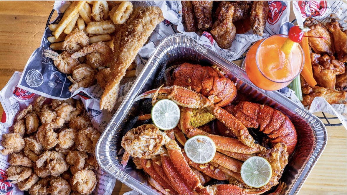 10 seafood boil restaurants in Greater Cleveland 