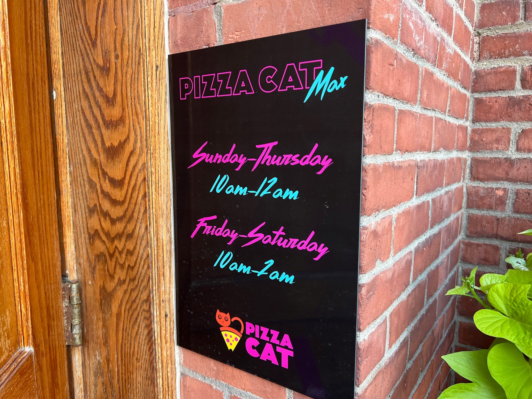 Pizza Cat opens in Detroit's Greektown