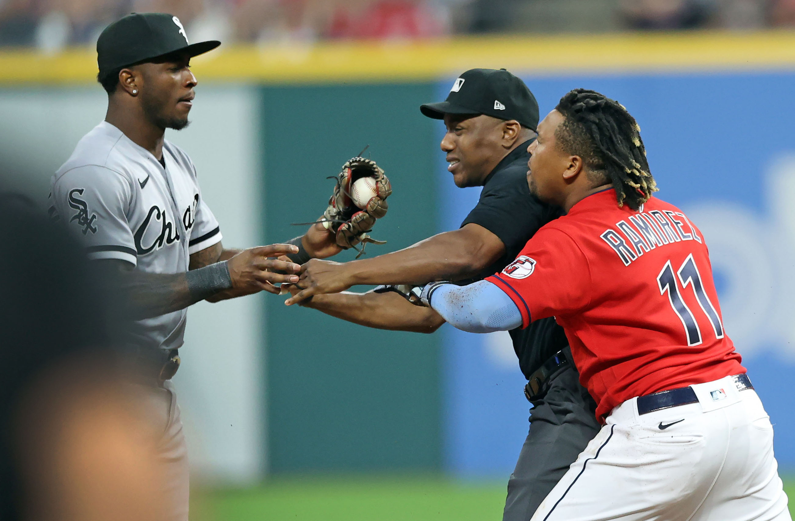 Twitter Drags Tim Anderson After Jose Ramirez Knocks Him Out