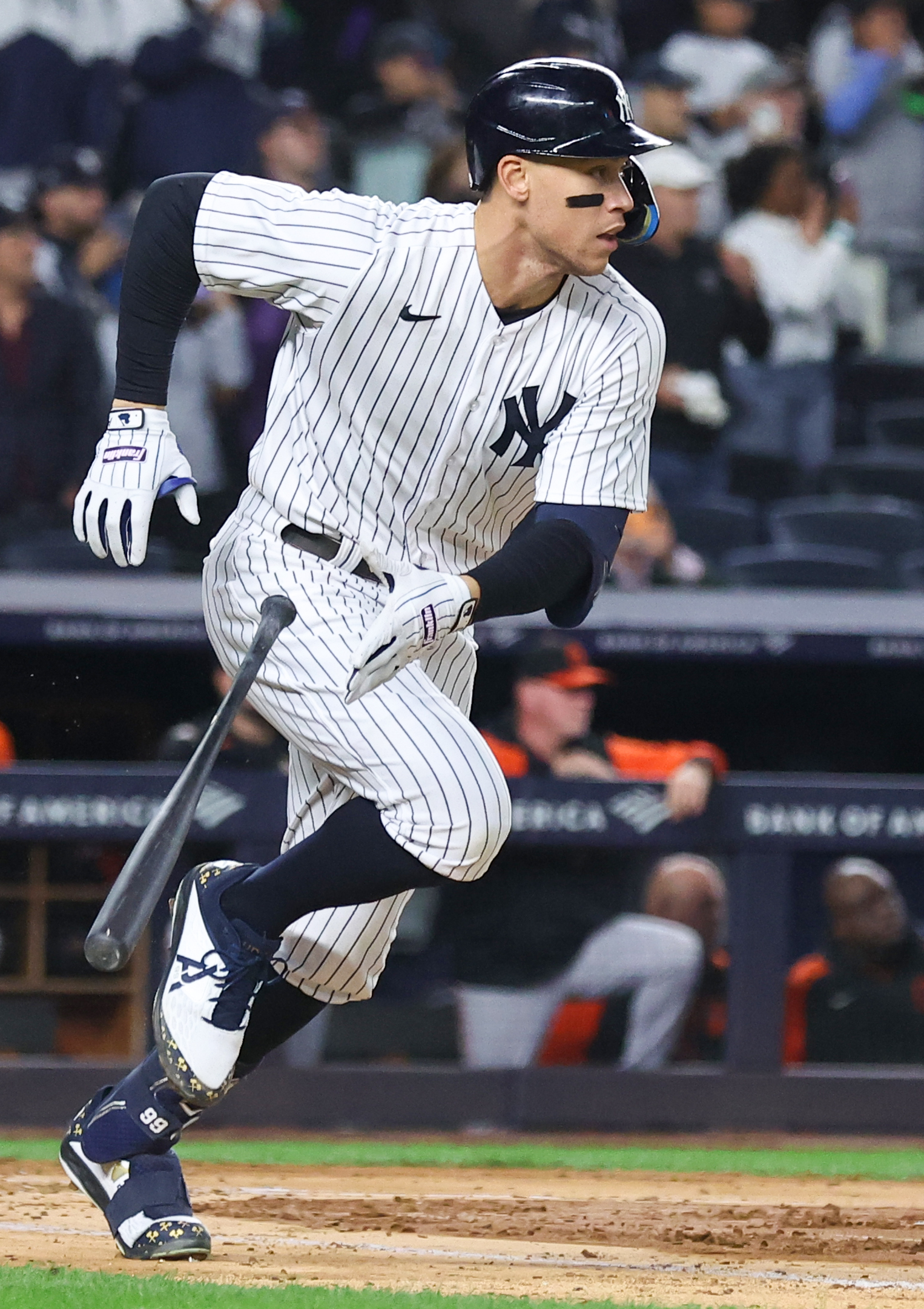 Yankees' Aaron Judge slugs 42nd home run of 2022, becomes second