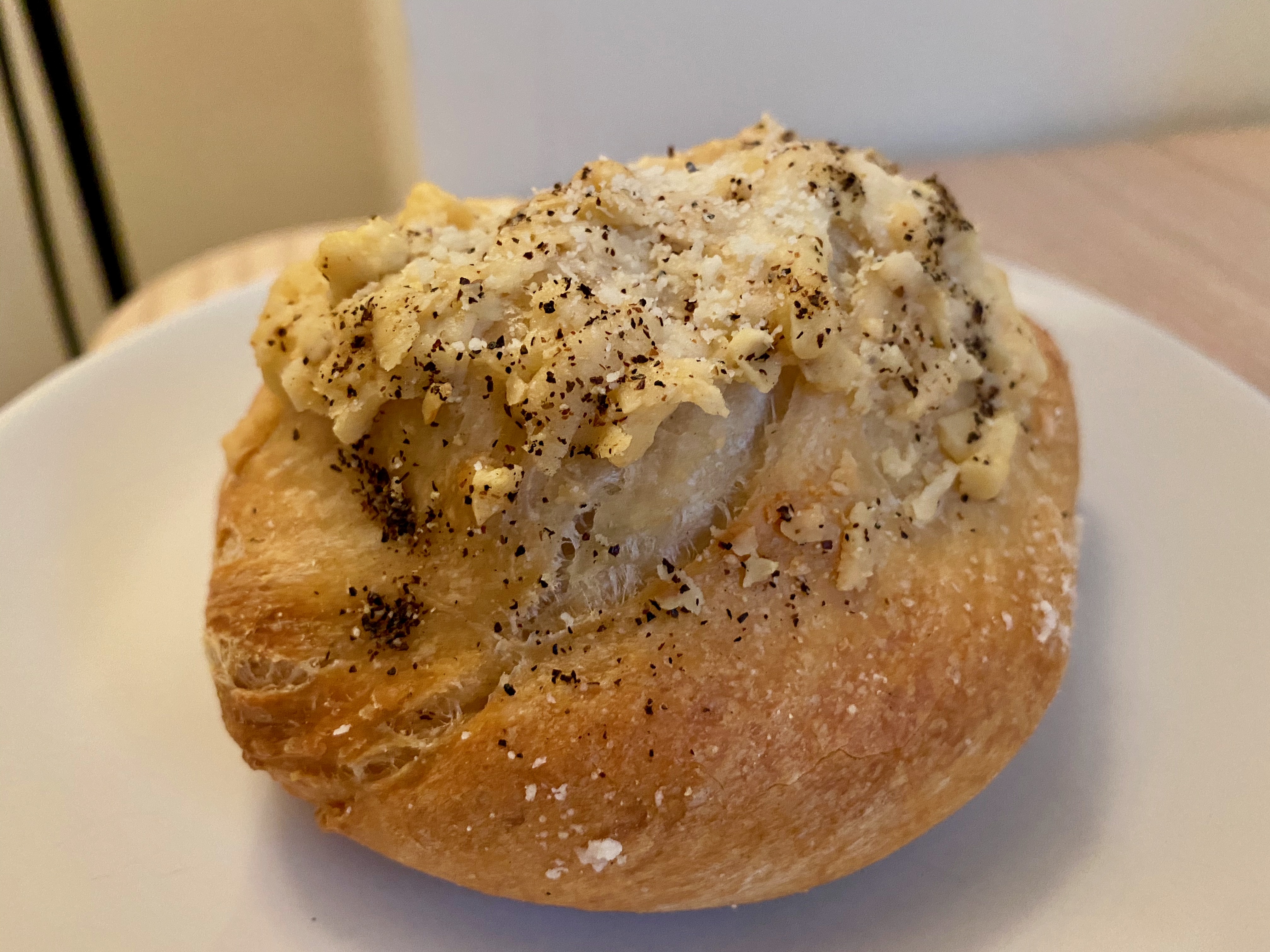 This N J Shop S New Cacio E Pepe Bagels Are A Gift From The Breakfast Gods Nj Com