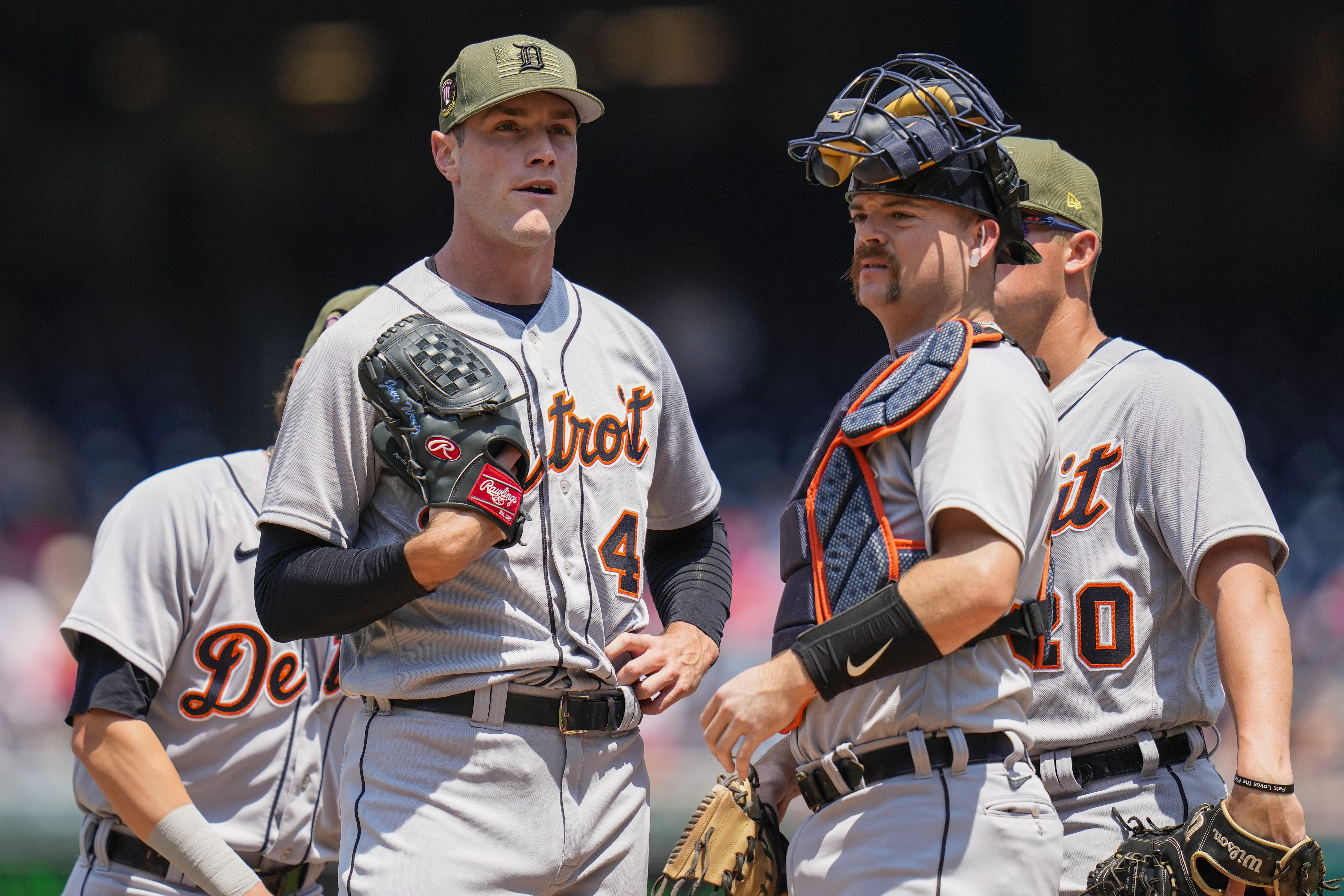 Tigers option rookie reliever to create spot for Brenan Hanifee 