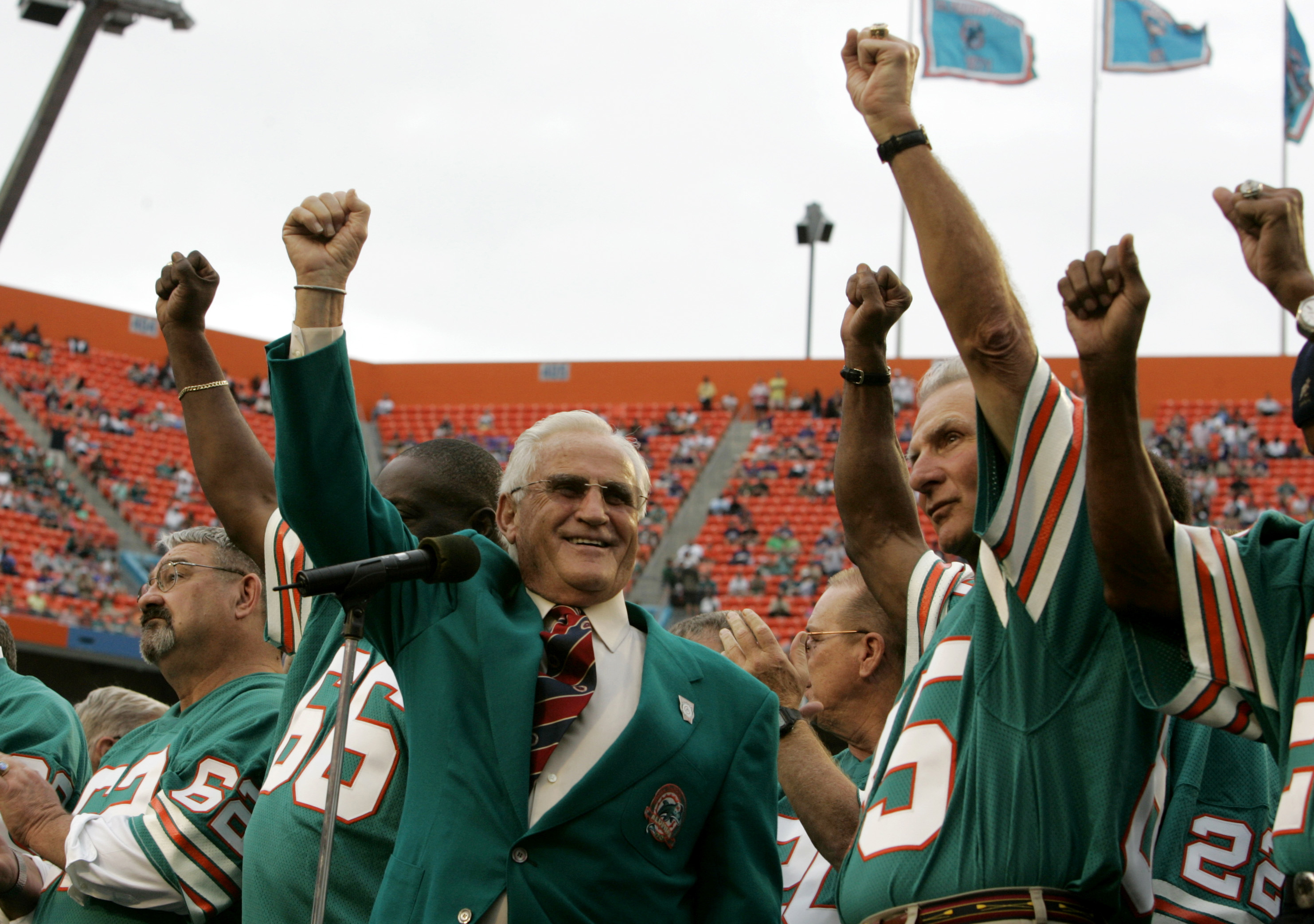 Dolphins legend Don Shula, the winningest coach in NFL history, dies at 90  - The Athletic