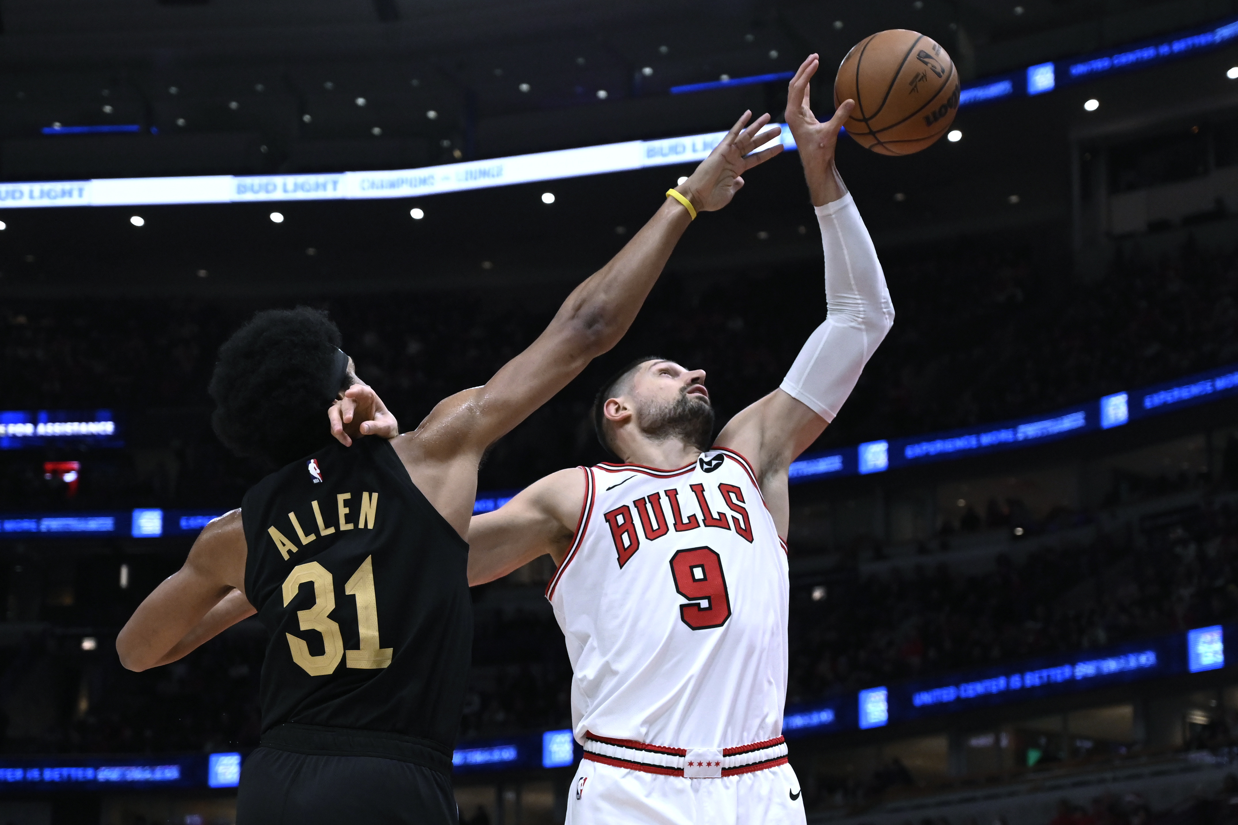Cavaliers prove battle-tested despite injury-plagued 109-95 win over Bulls