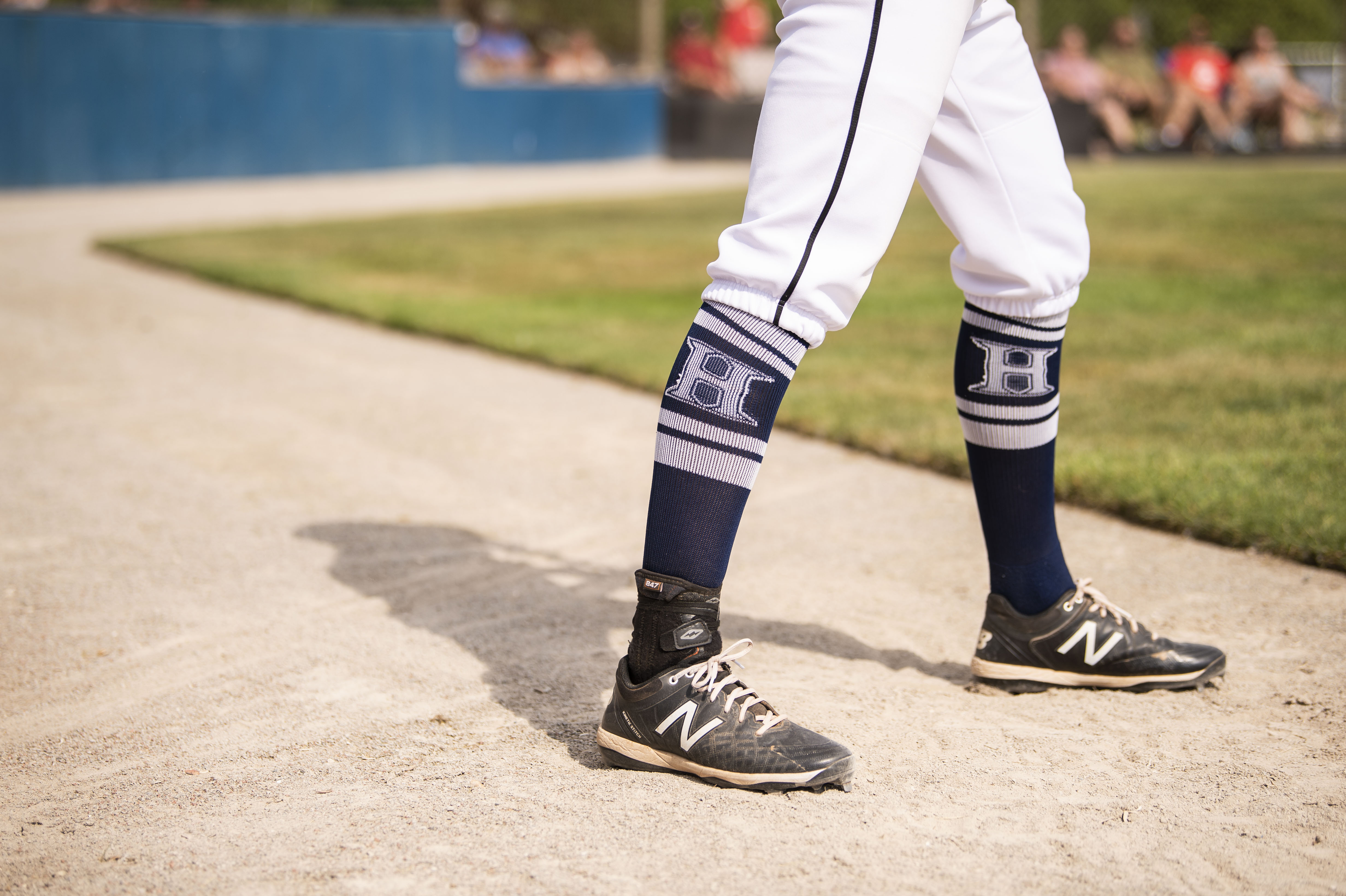 How to Wear High Baseball Socks 