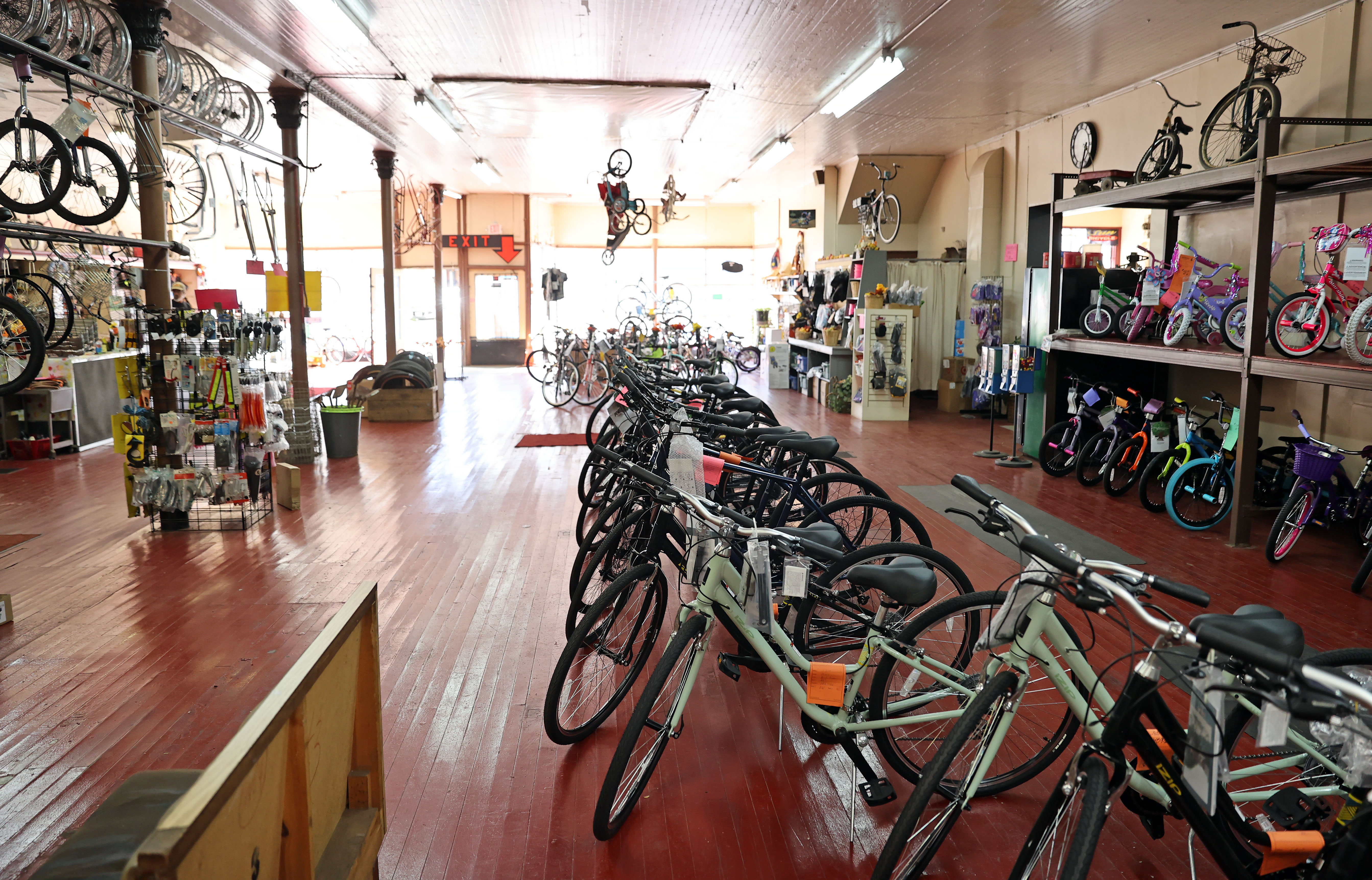 Lee road bike online shop