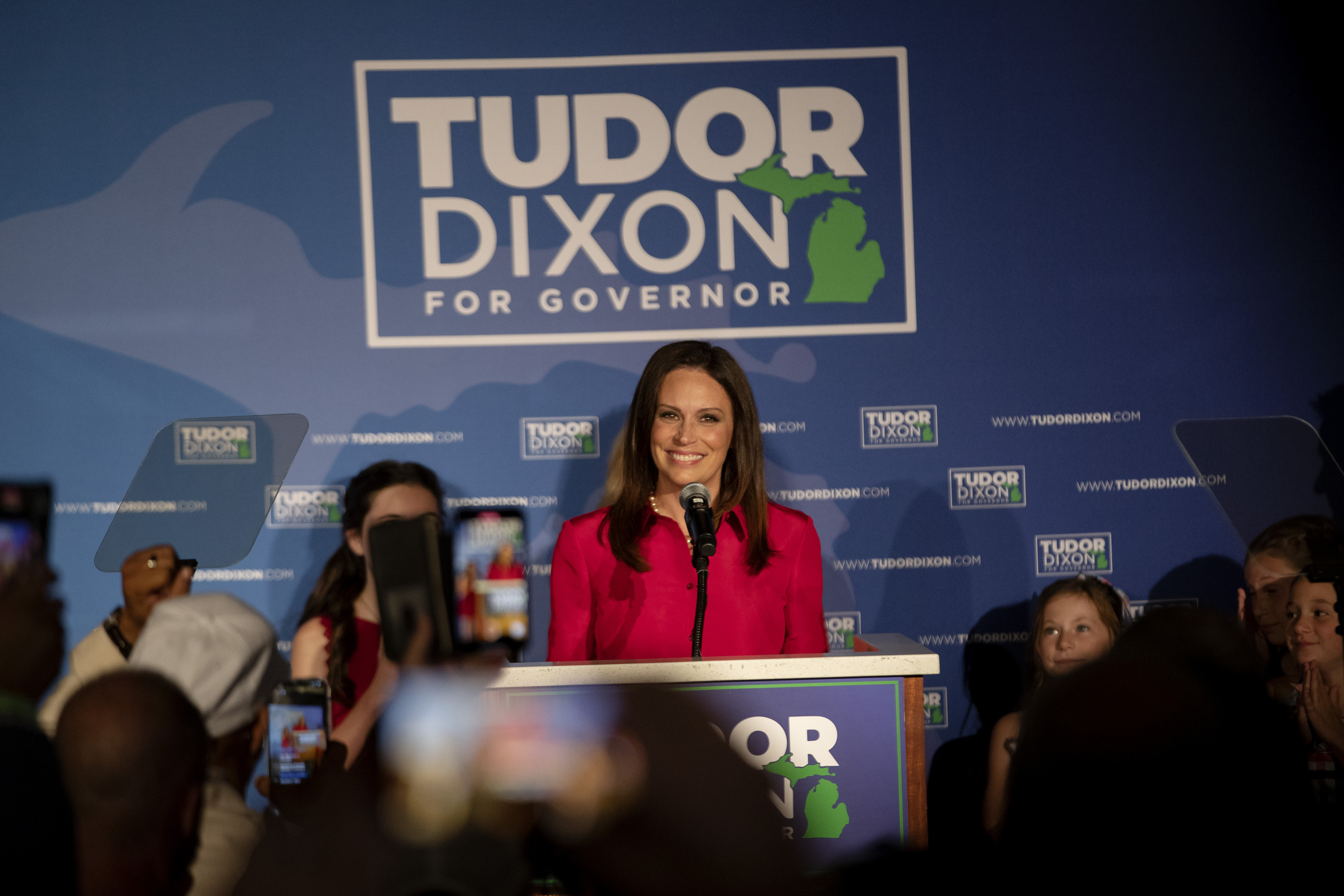 For Tudor Dixon, the path to victory for Michigan governor could rest on  public opinion and big spending - mlive.com