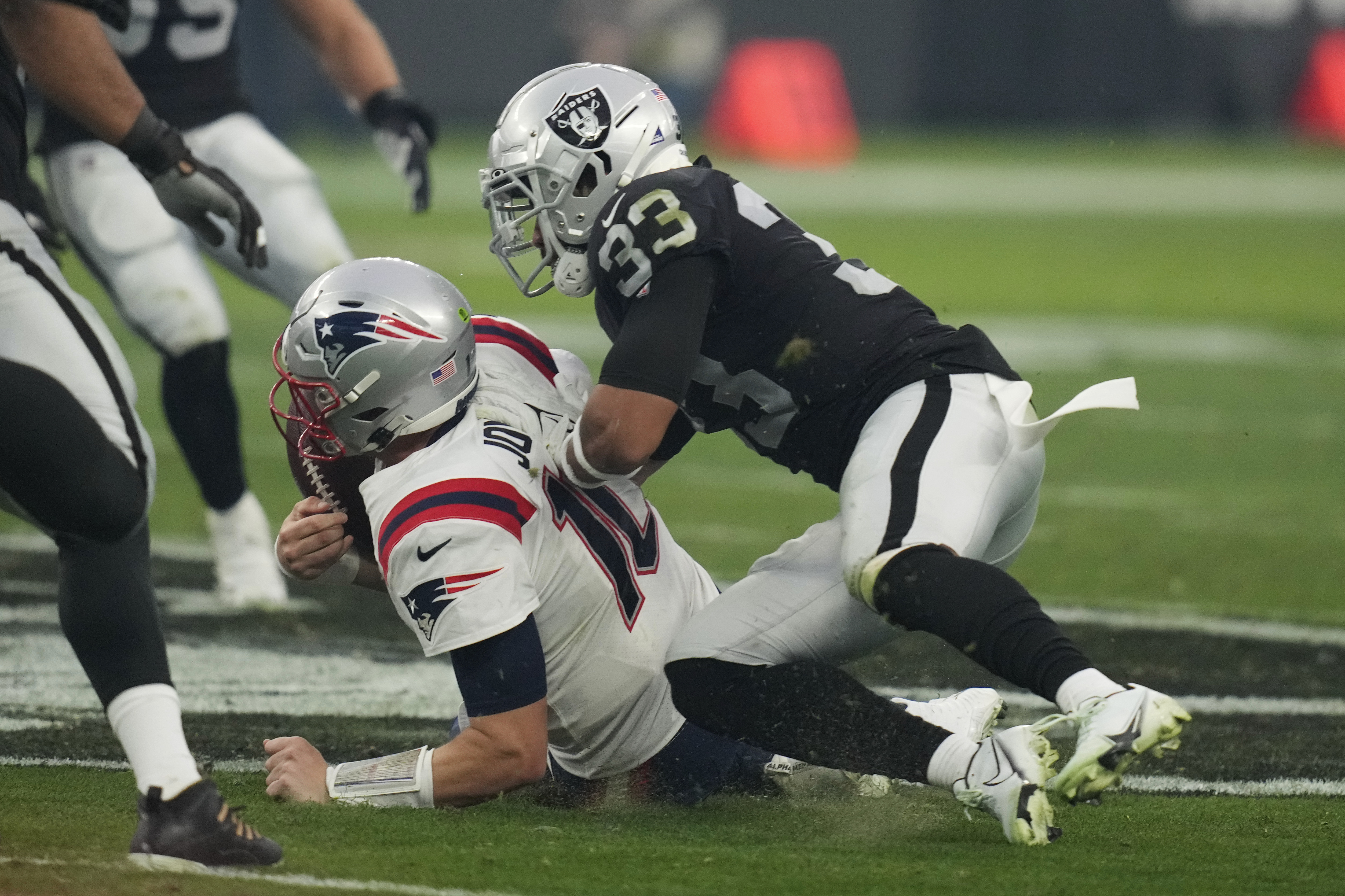 Raiders' Maxx Crosby fined again by NFL for QB hit