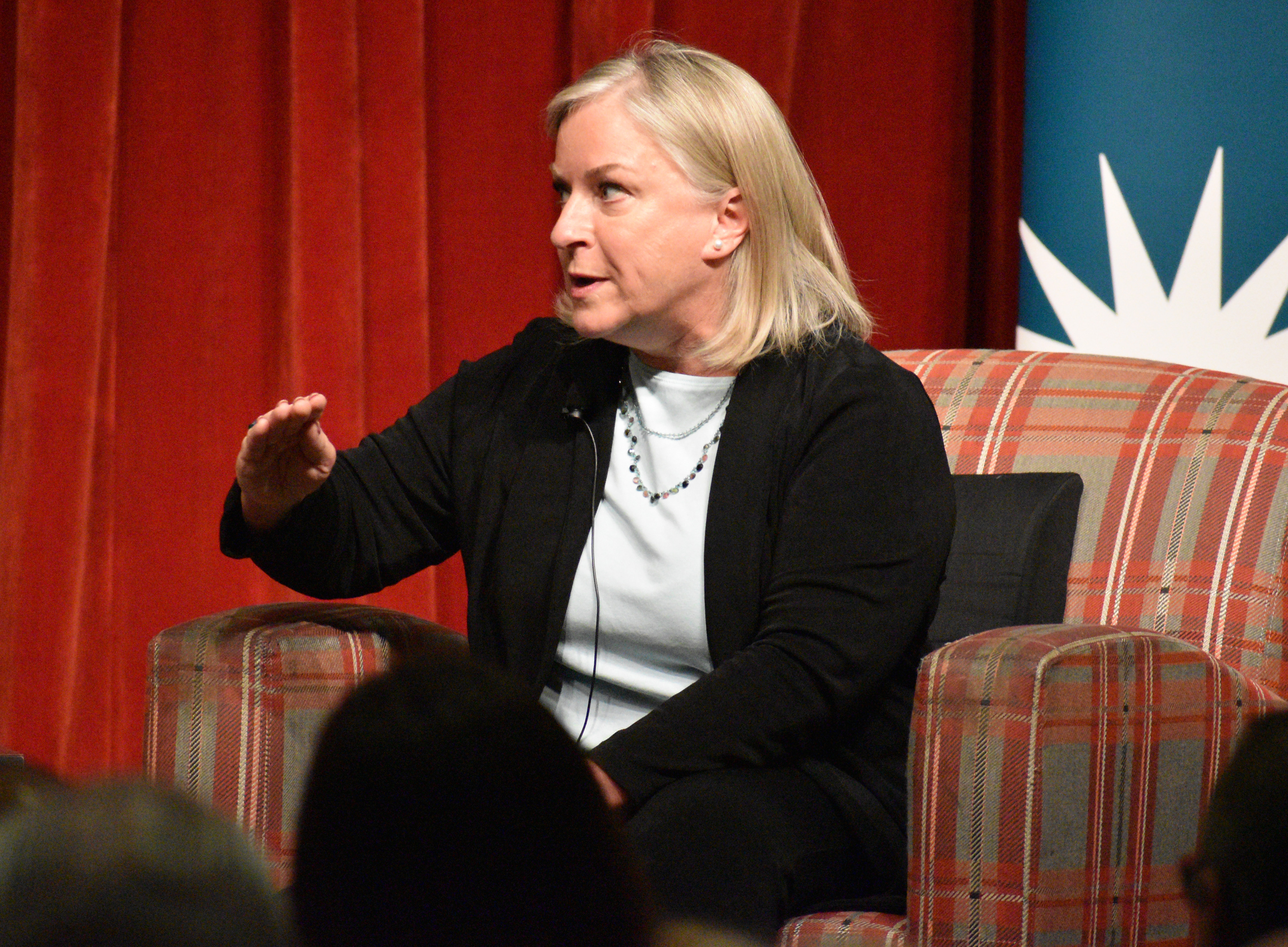 Testy exchanges, vocal crowd feature in Wild-Scheller congressional ...
