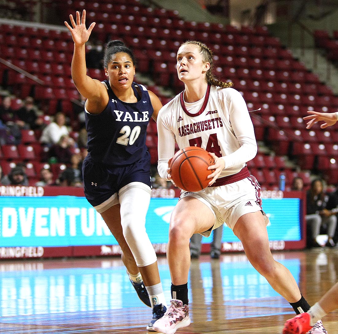 UMass Women's Basketball vs Yale 11/30/22 - masslive.com