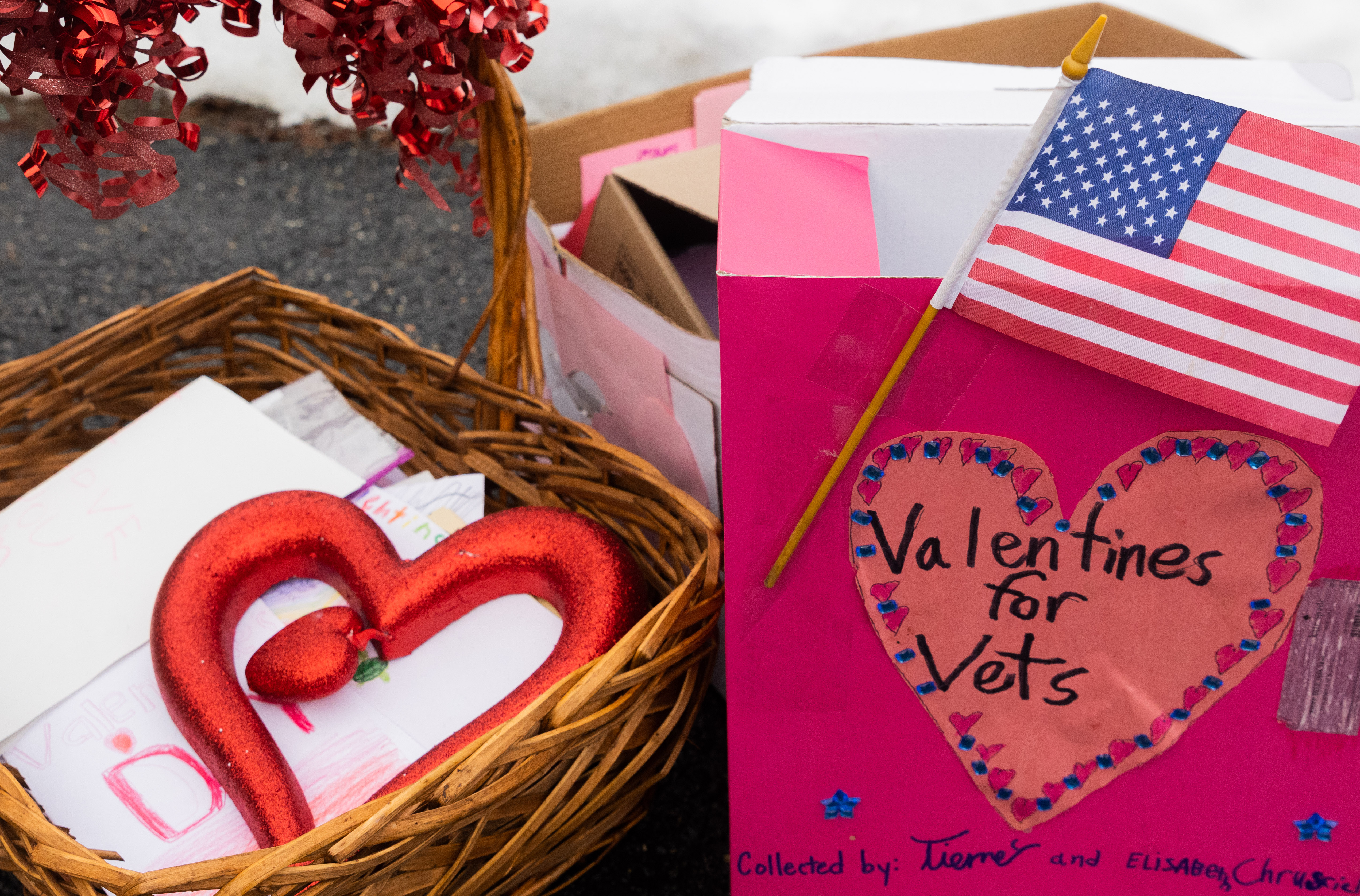 Students collect Valentine's Day cards for Soldiers' Home veterans