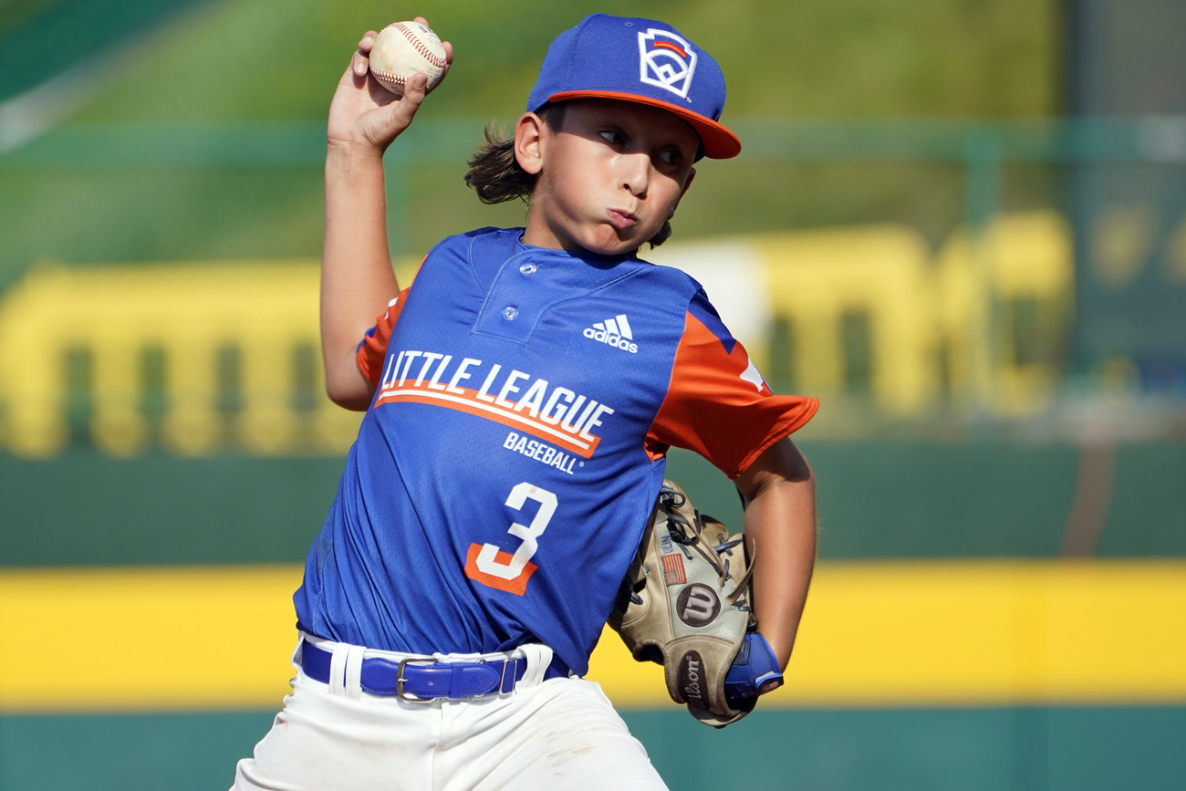 Rain, lightning cause schedule changes in Junior League World Series in  Taylor – The News Herald