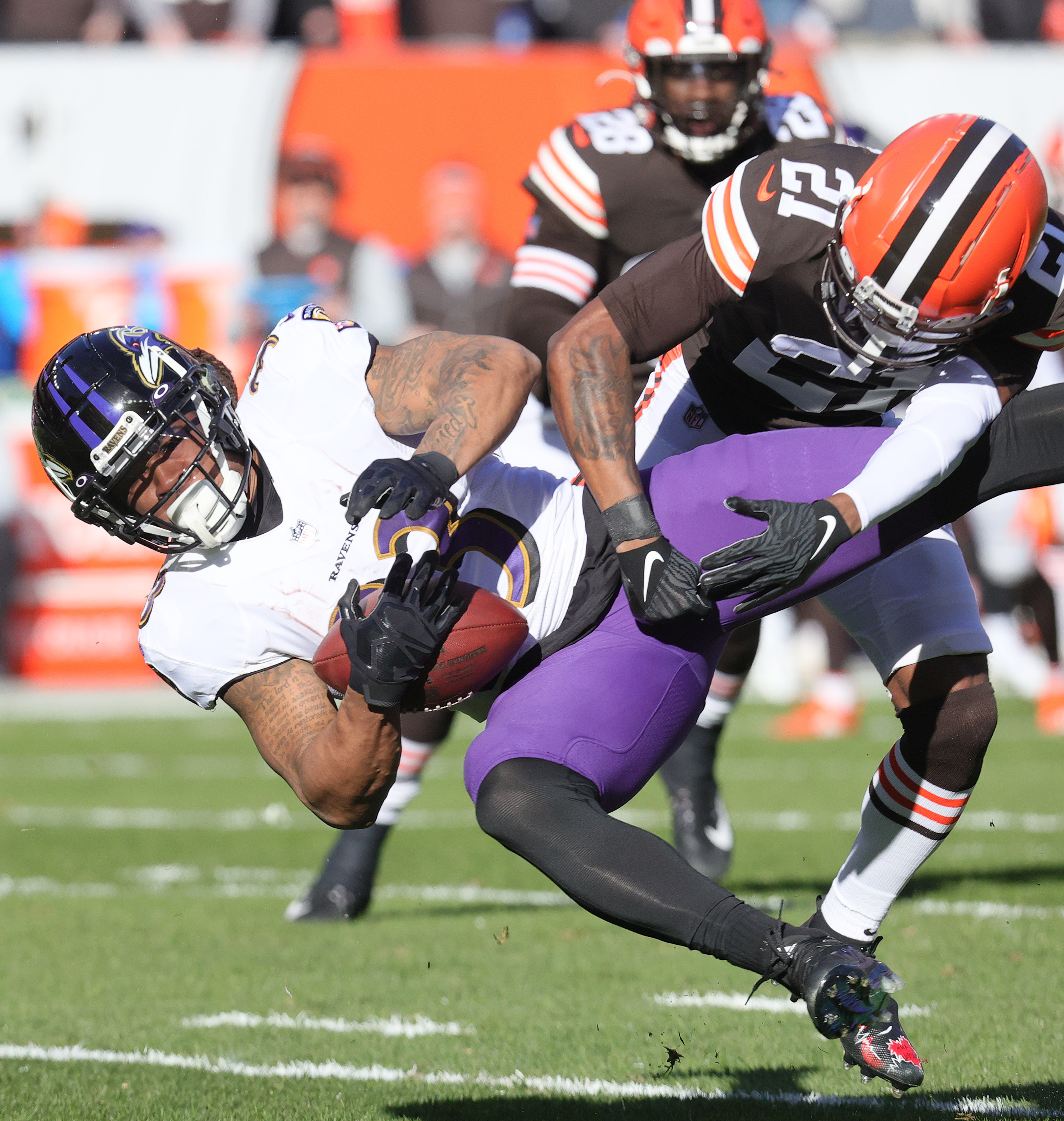 Mayfield, Browns survive Ravens' rally, 24-22 – News-Herald