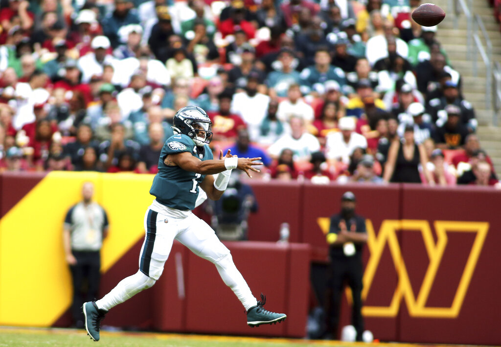 Commanders' Wentz fumbles, struggles in 1st game vs. Eagles