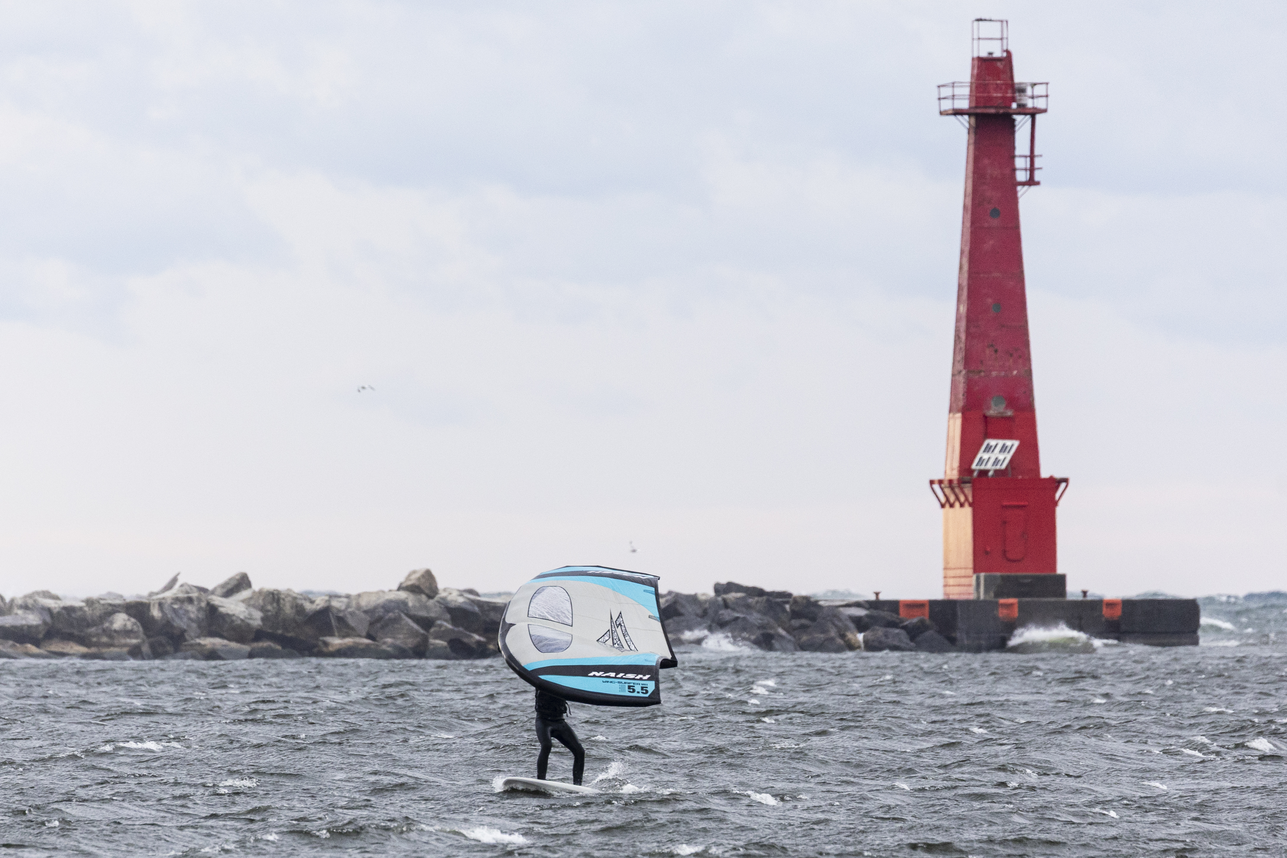 November gales whip up massive waves on Lake Michigan - mlive.com
