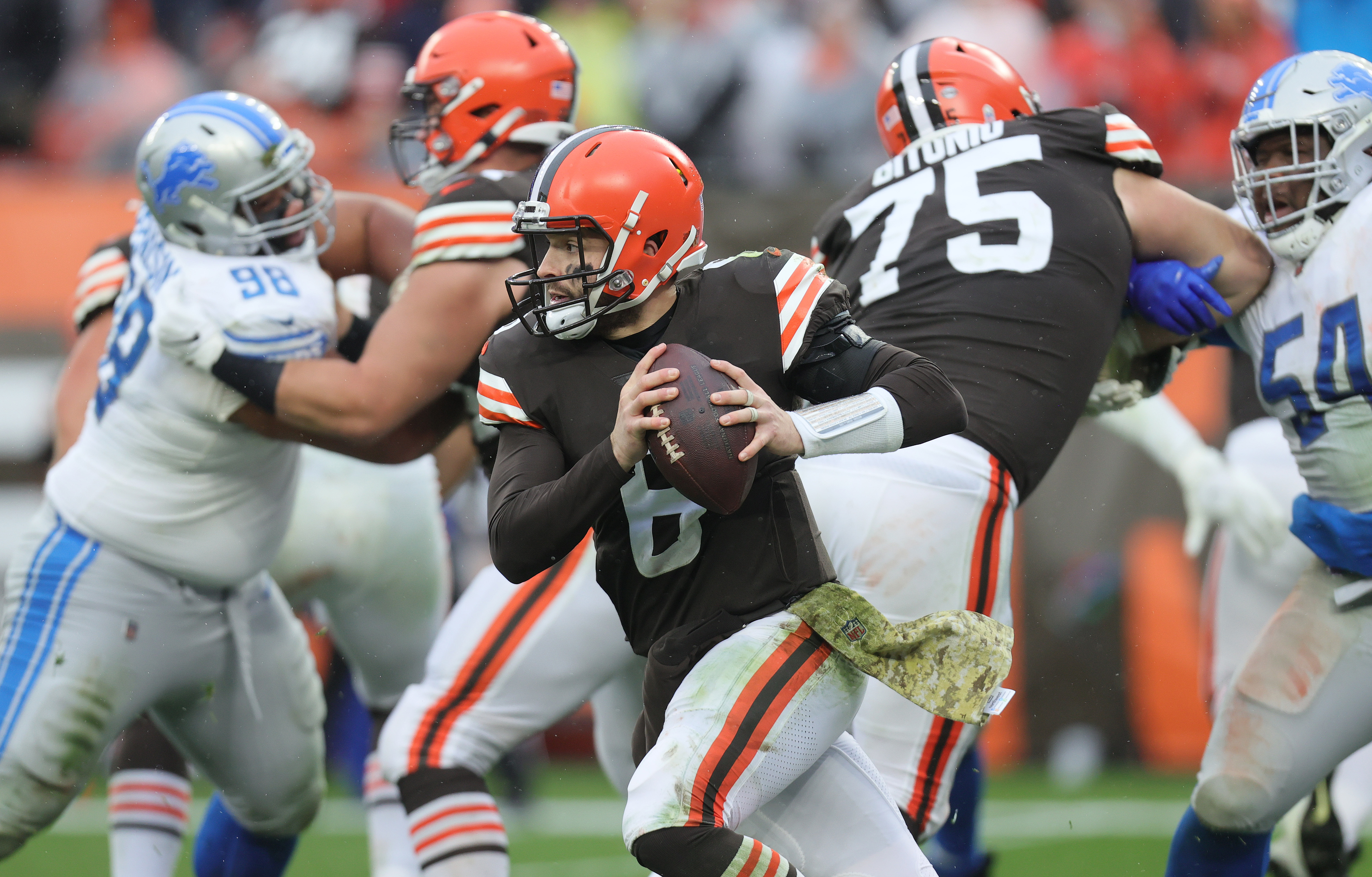 Baker Mayfield calls numbness in leg 'scary,' plans to play against Lions