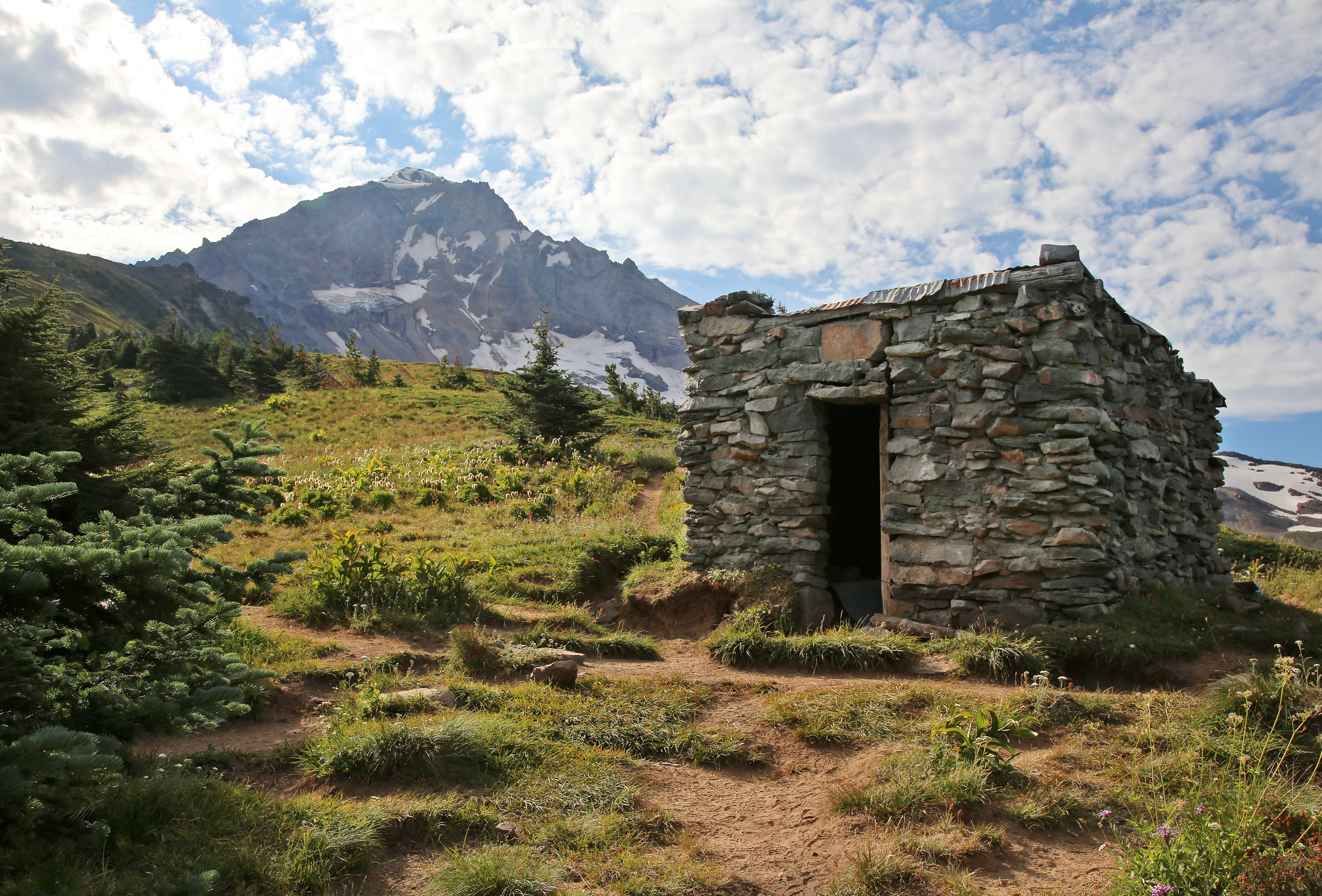 Backpacking near mt hood best sale