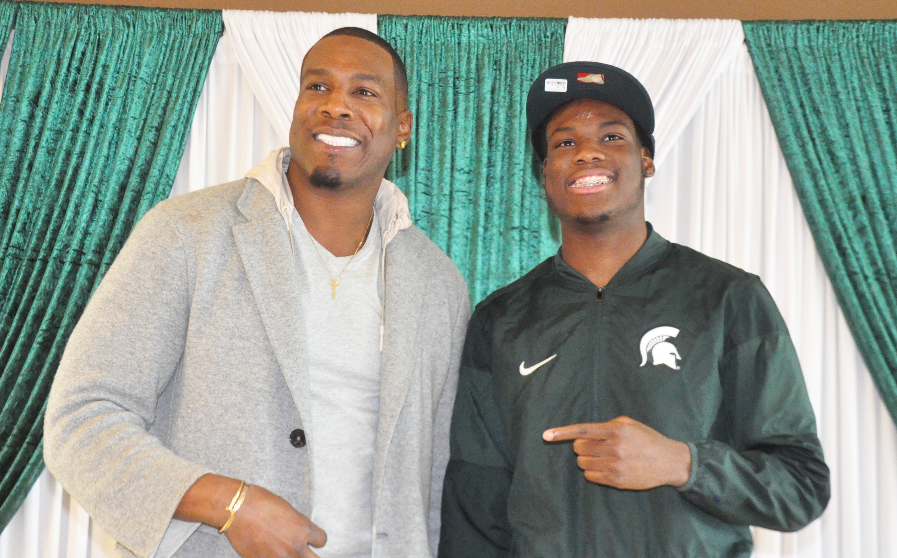 Antonio Gates Jr 247Podcast Personal - 0jvizl5