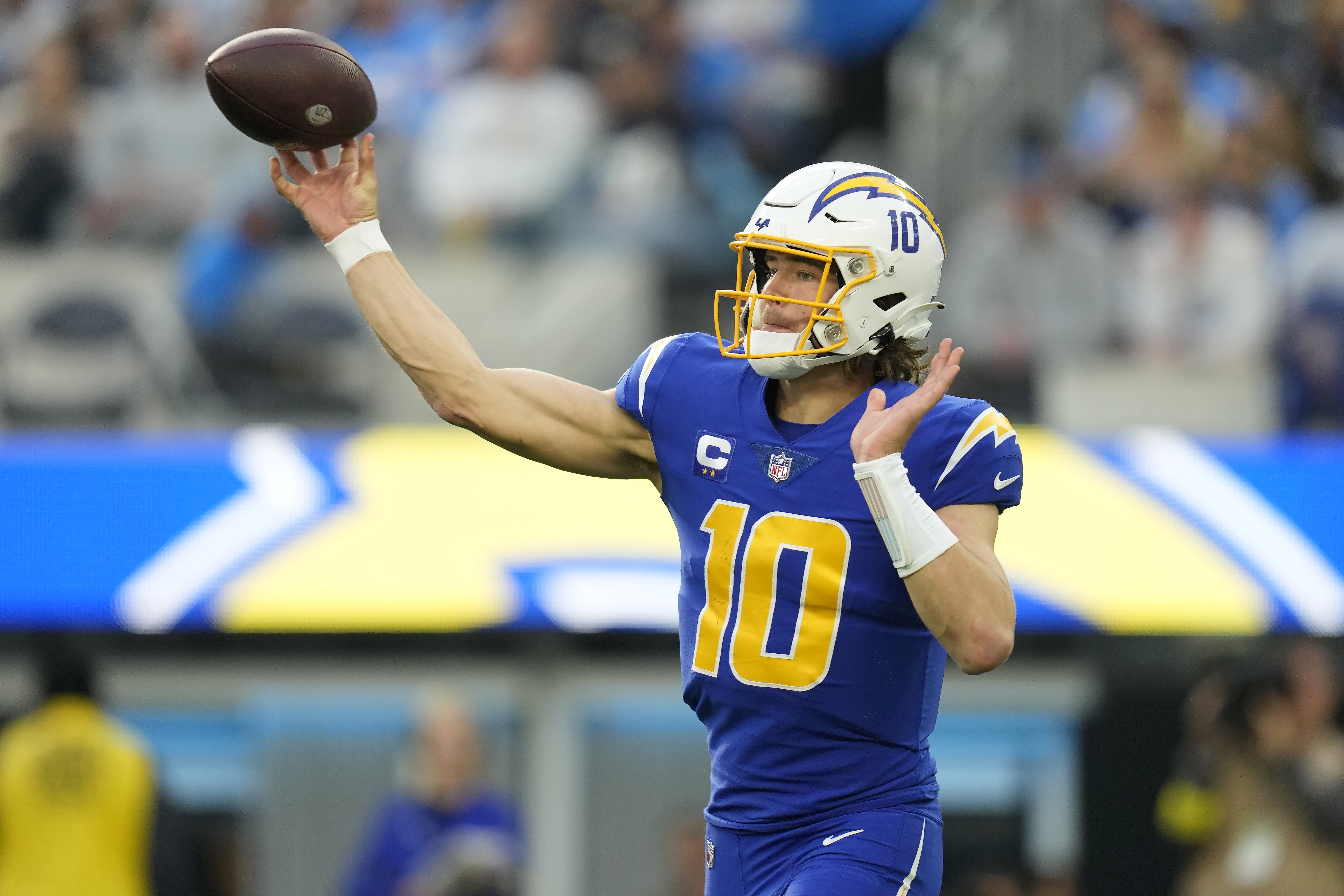 Justin Herbert, Cameron Dicker propel Los Angeles Chargers to victory over  Titans 