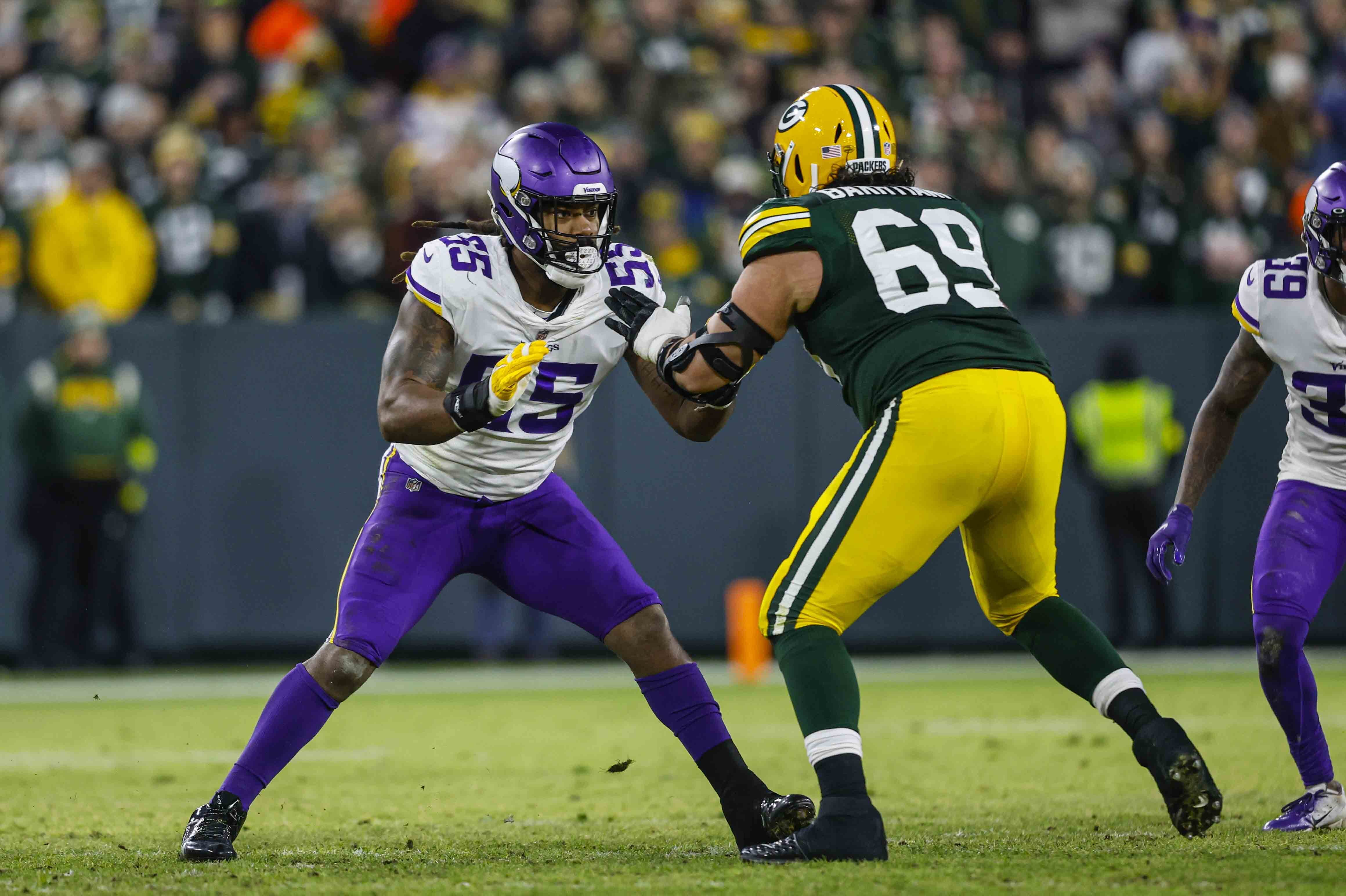 Are Minnesota Vikings keeping Za'Darius Smith for the 2023 season? 