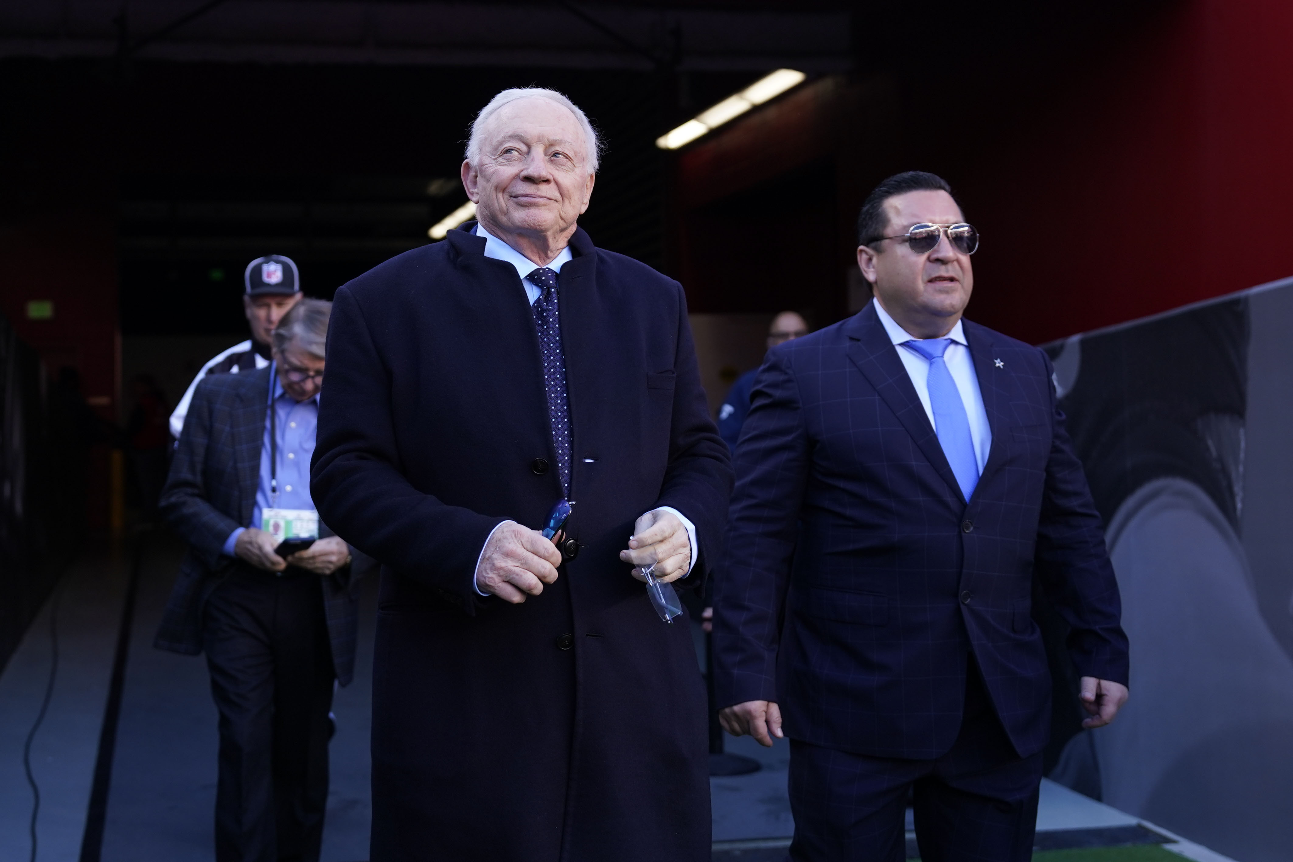 Cowboys owner Jerry Jones has Super Bowl in sights after blowout