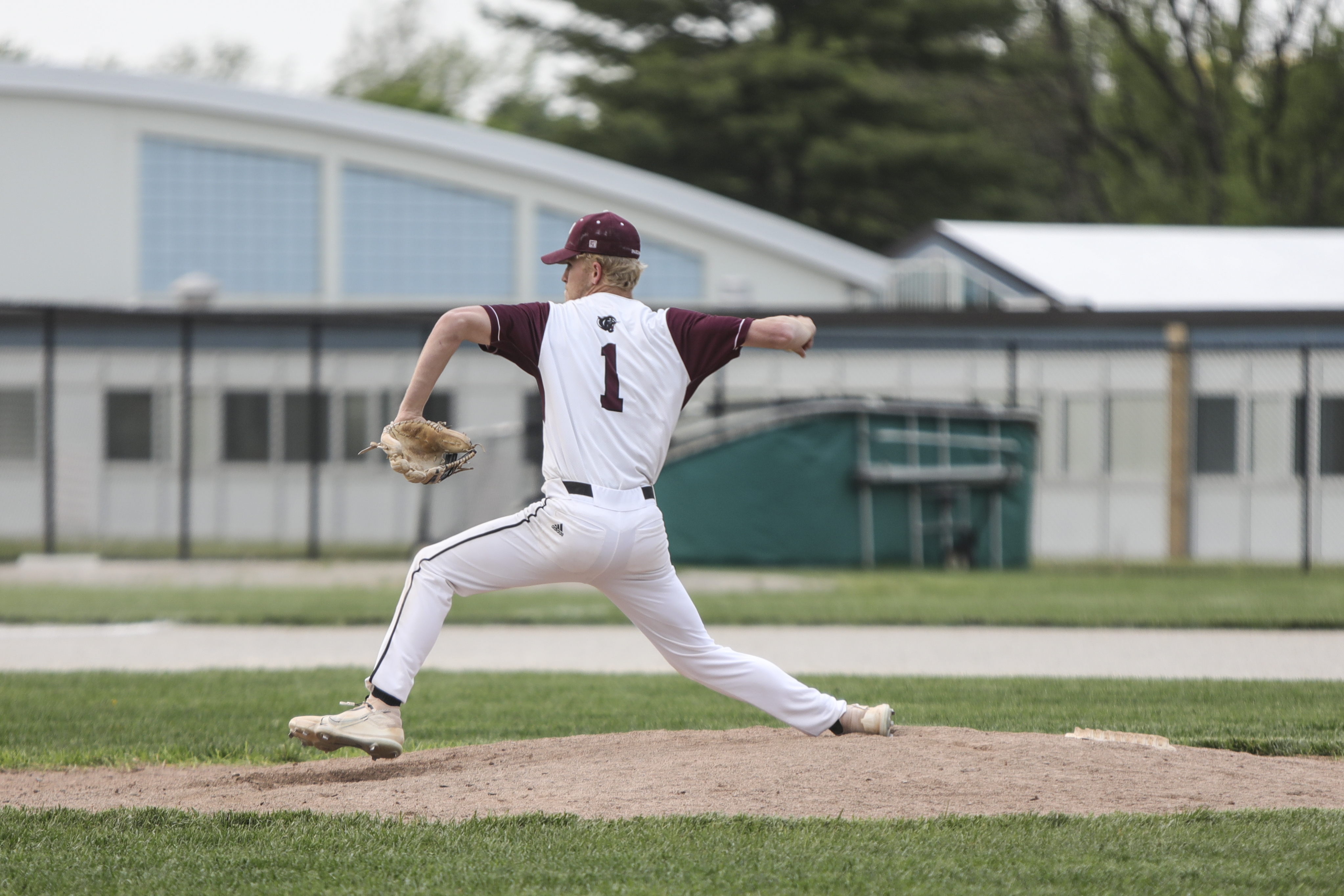 Premature dancing, pickoffs and bat flips: The first inning of