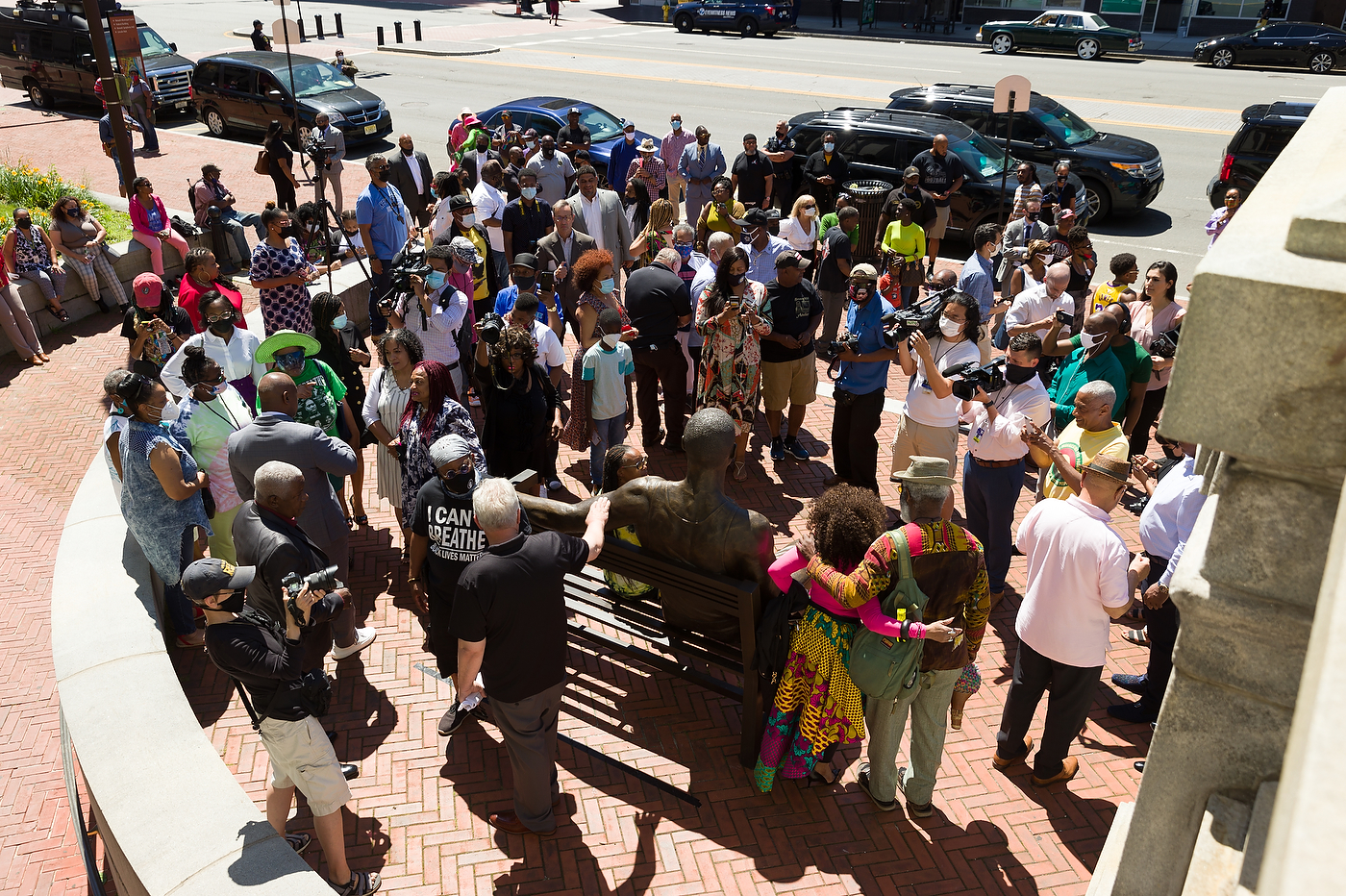 Floyd Statue Unveiled at Newark City Hall