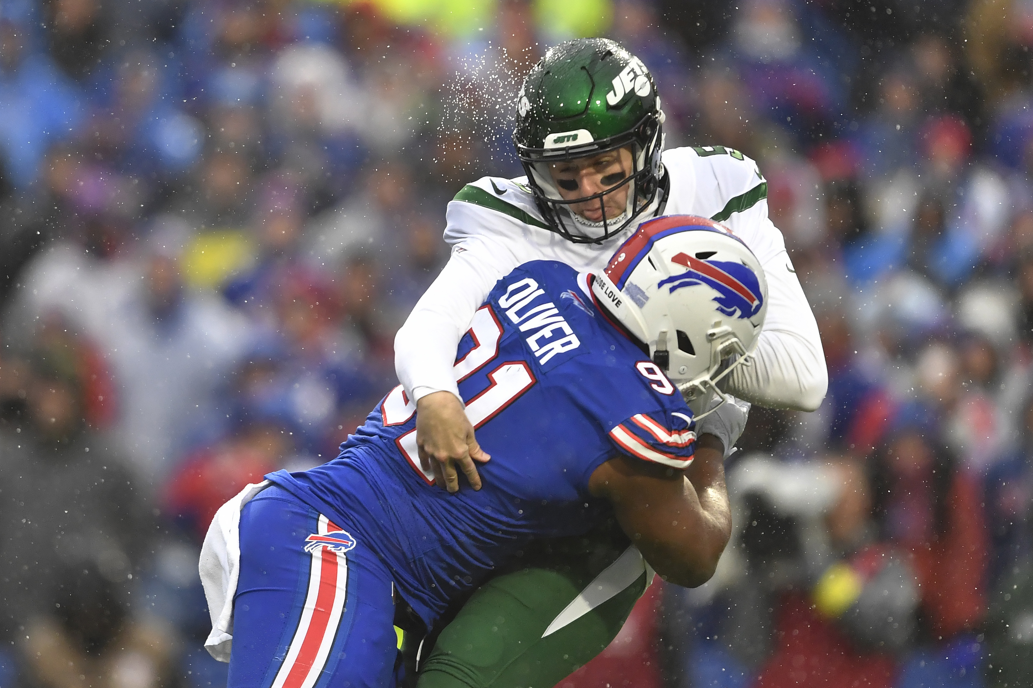 Mike White injury: Jets QB suffers rib injury in loss to Bills