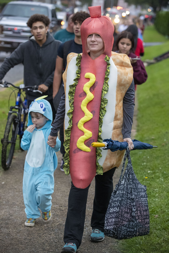 Mechanicsburg holds Halloween Parade after a year off due to COVID