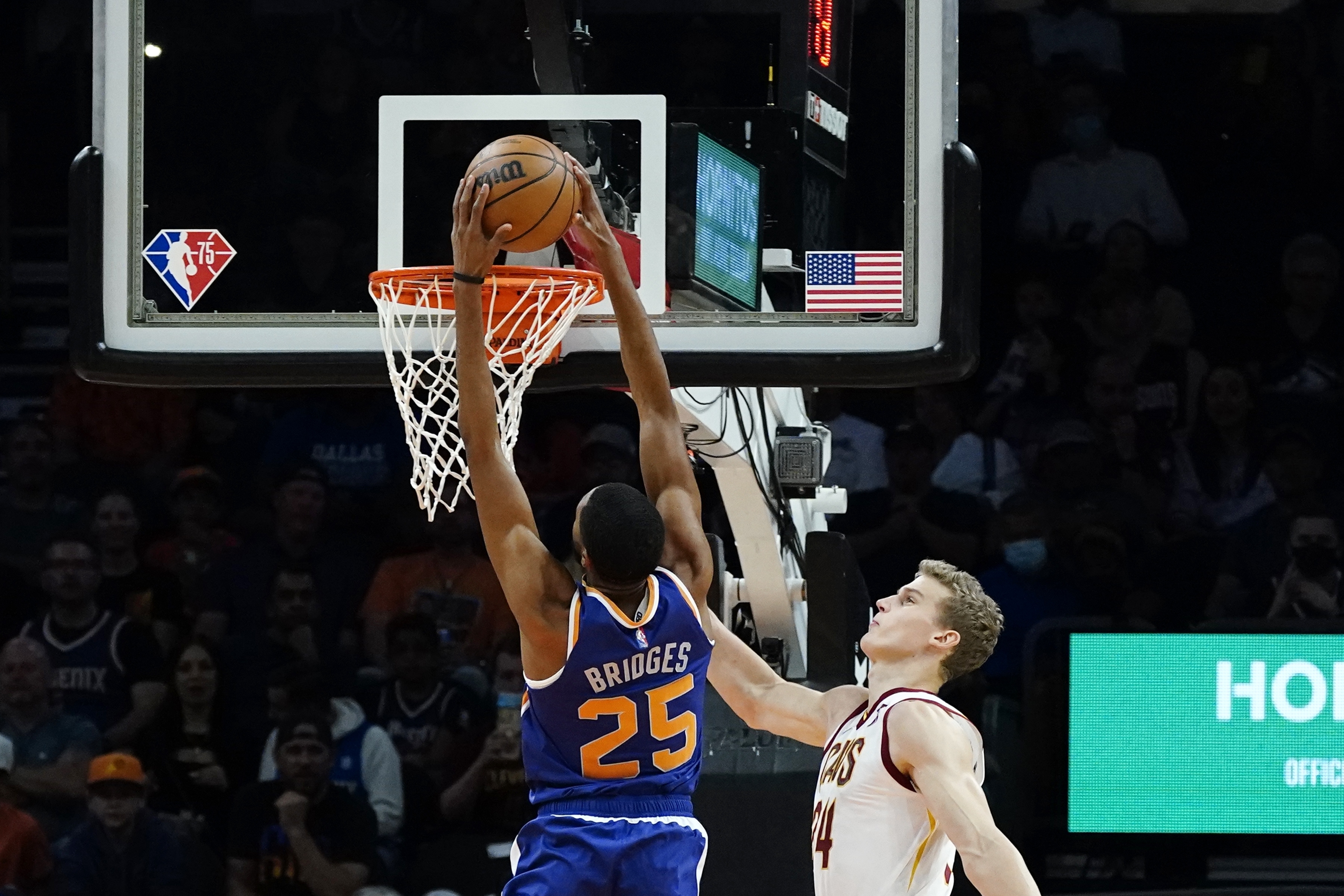 cleveland cavaliers start fast lose control and run out of energy in 101 92 loss to phoenix suns cleveland com
