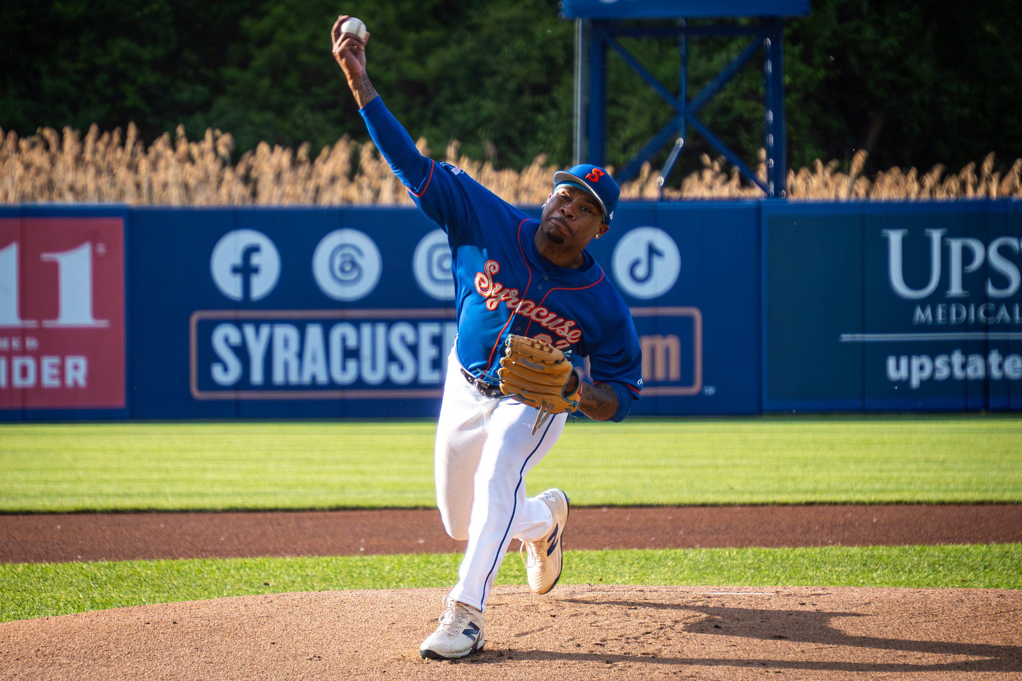 Xzavion Curry leads Syracuse Mets to win over Buffalo - syracuse.com