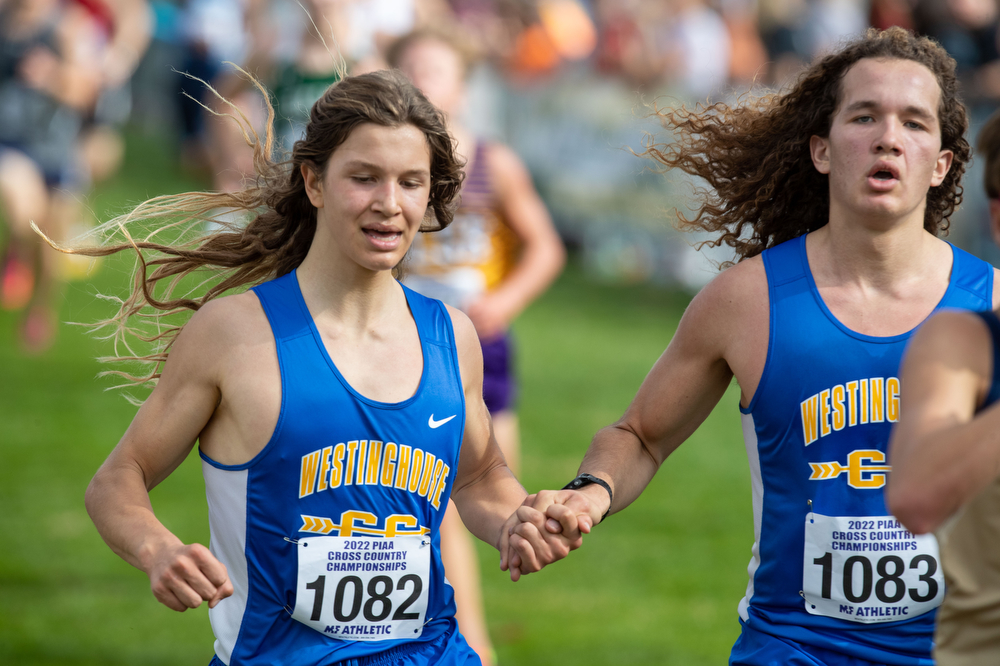 The 2022 PIAA Boys Cross Country Championships at Hershey - pennlive.com