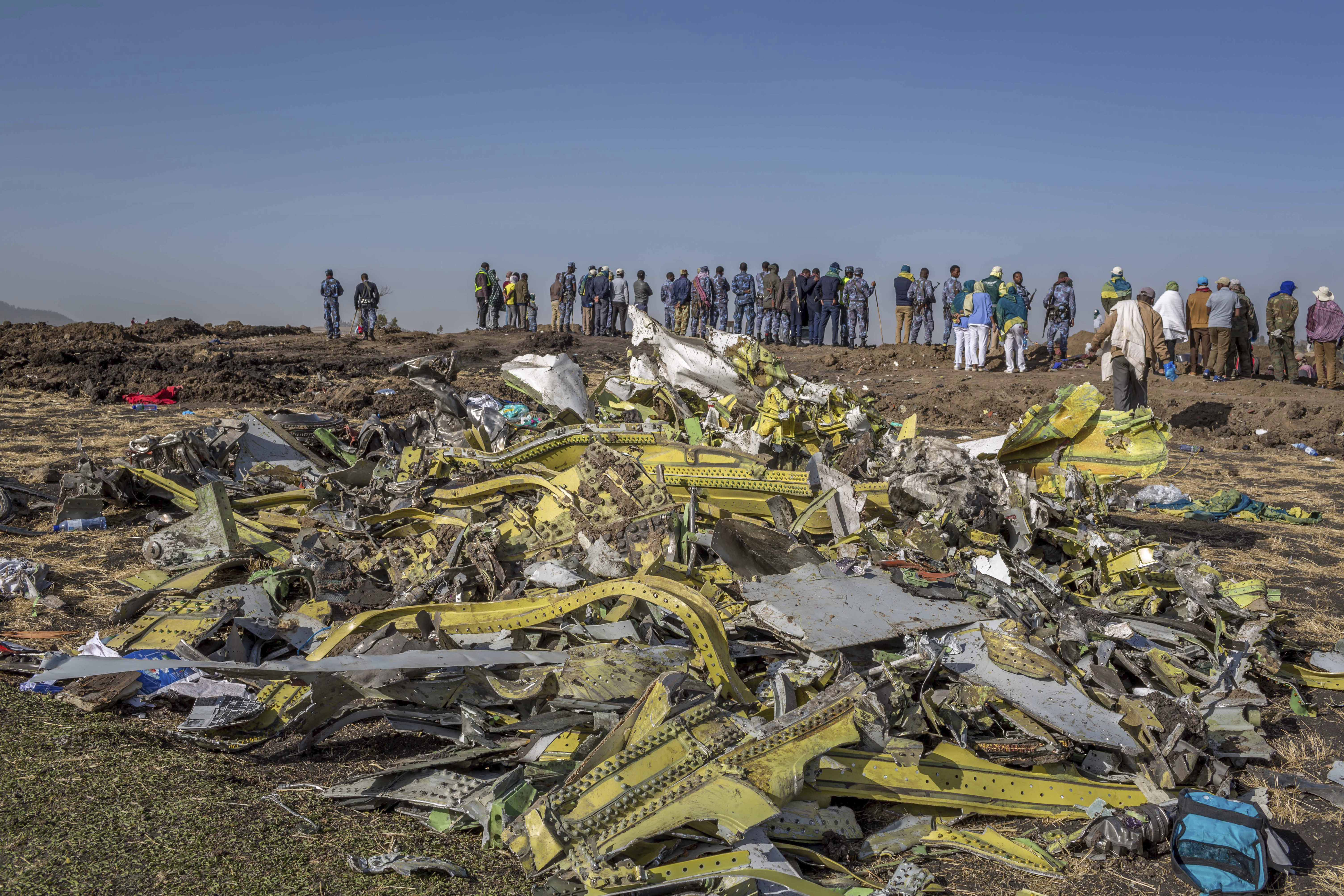 Разбившейся рейс. Катастрофа Боинг 737 Ethiopia. Катастрофа Боинг 737 Макс в Эфиопии. Авиакатастрофа Boeing 737-8 Max в Эфиопии.